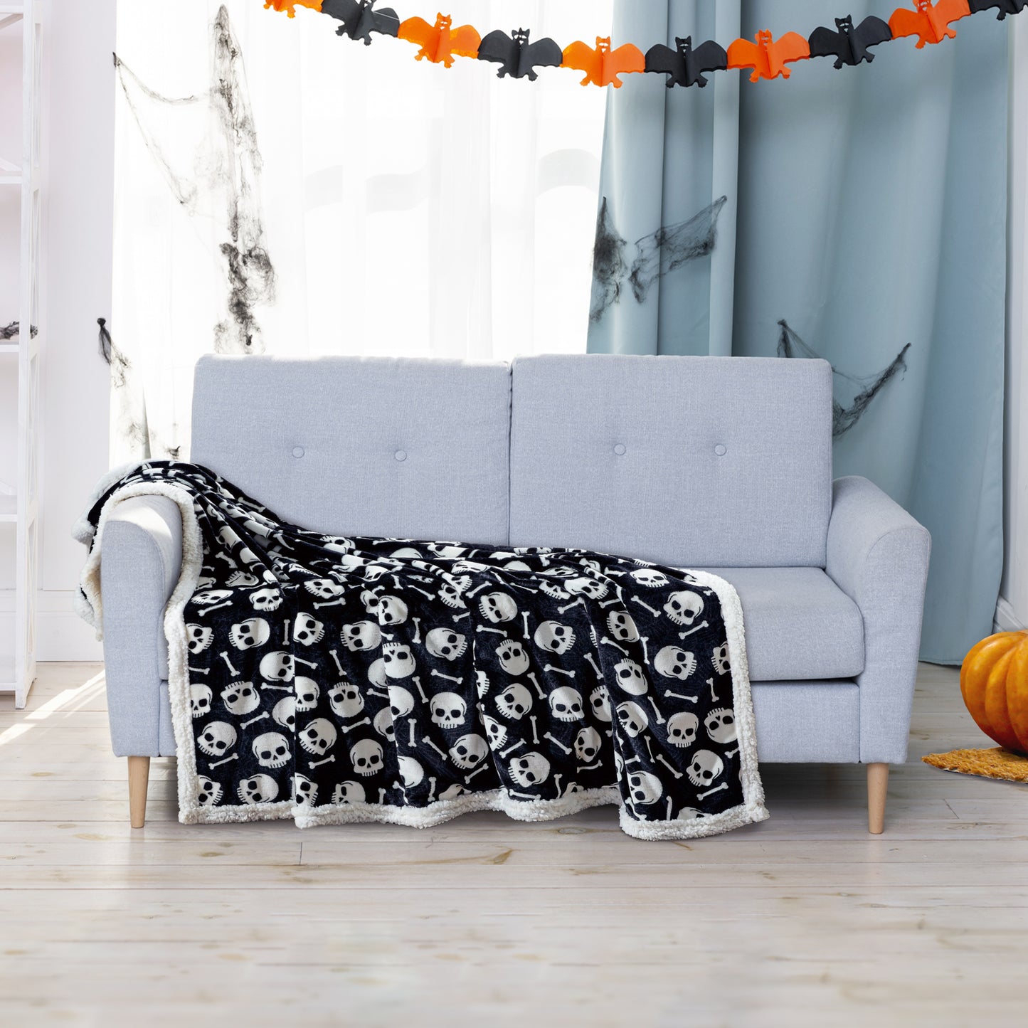 Elegant Comfort Halloween Theme Fleece Throw Blankets - Velvety Feel, 50 x 60 inches