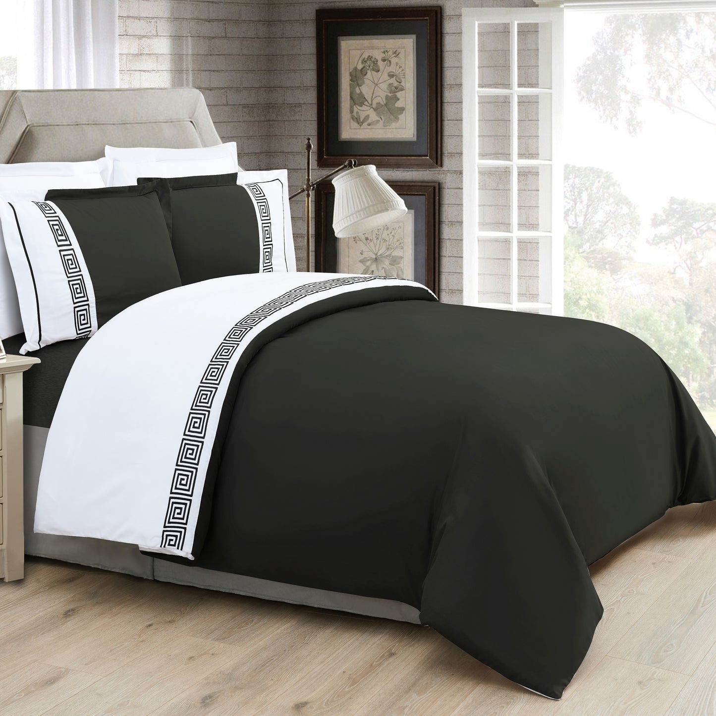 Elegant Comfort 3-Piece Greek Embroidered Duvet Cover Set