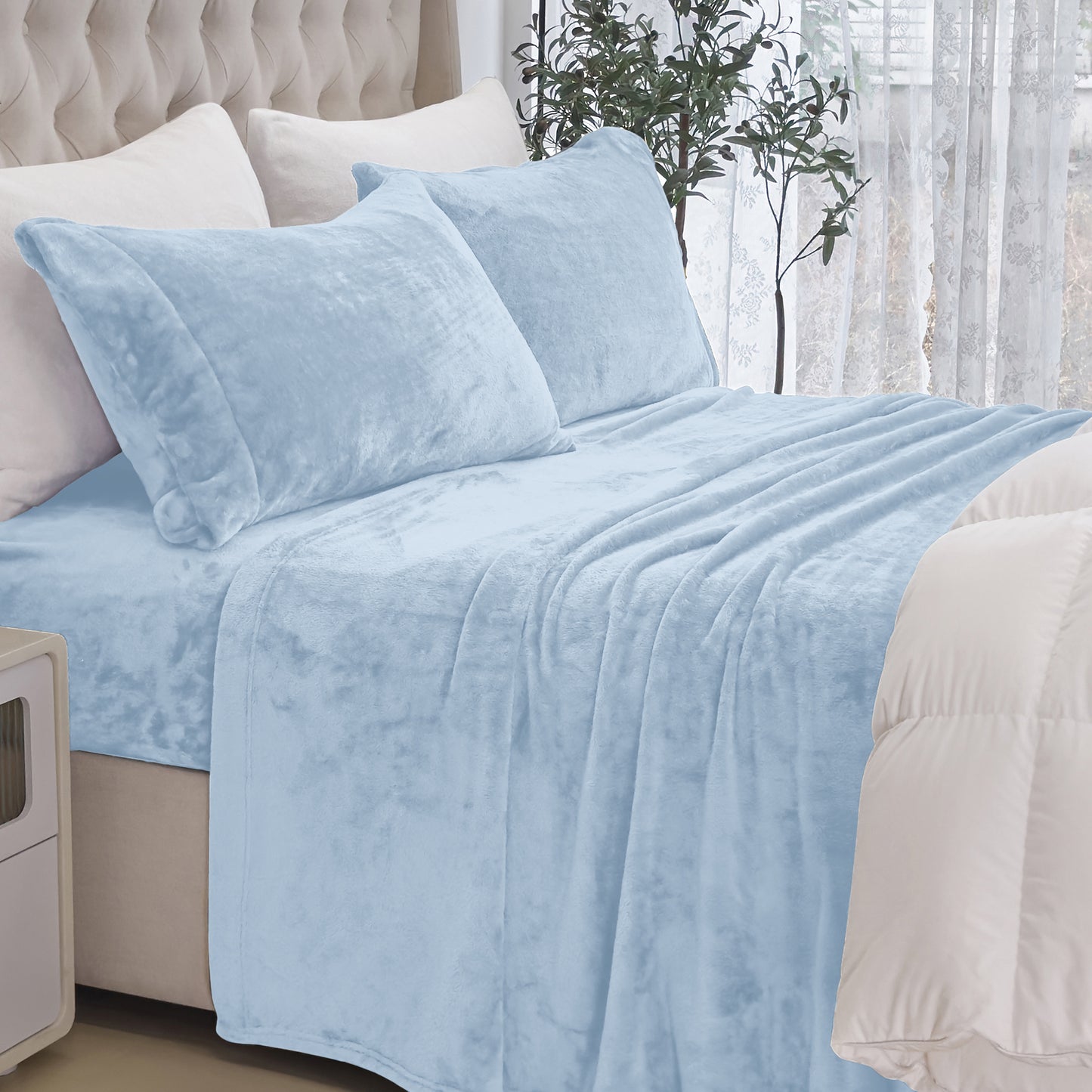 Elegant Comfort 4-Piece Velvet Plush Flannel Sheet Set