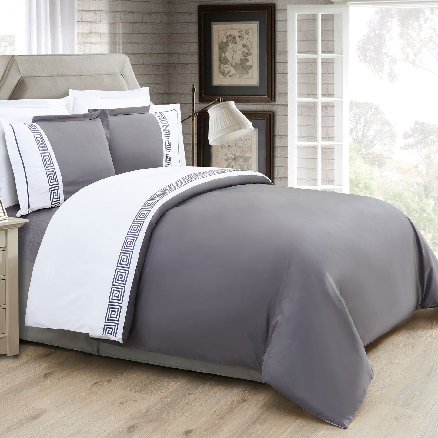 Elegant Comfort 3-Piece Greek Embroidered Duvet Cover Set