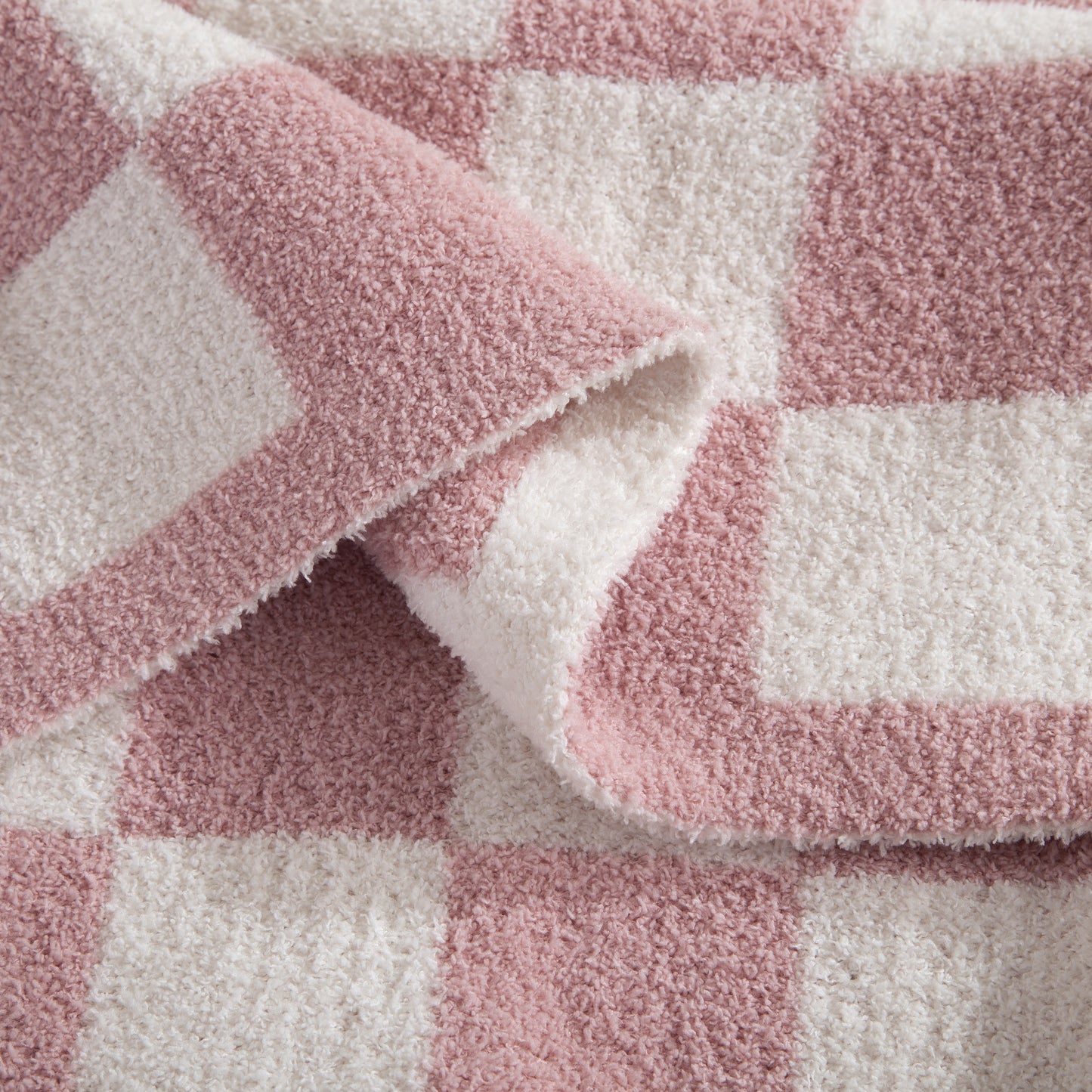Elegant Comfort 50" x 70" Ultra Soft Checkered Knitted Throw Blanket