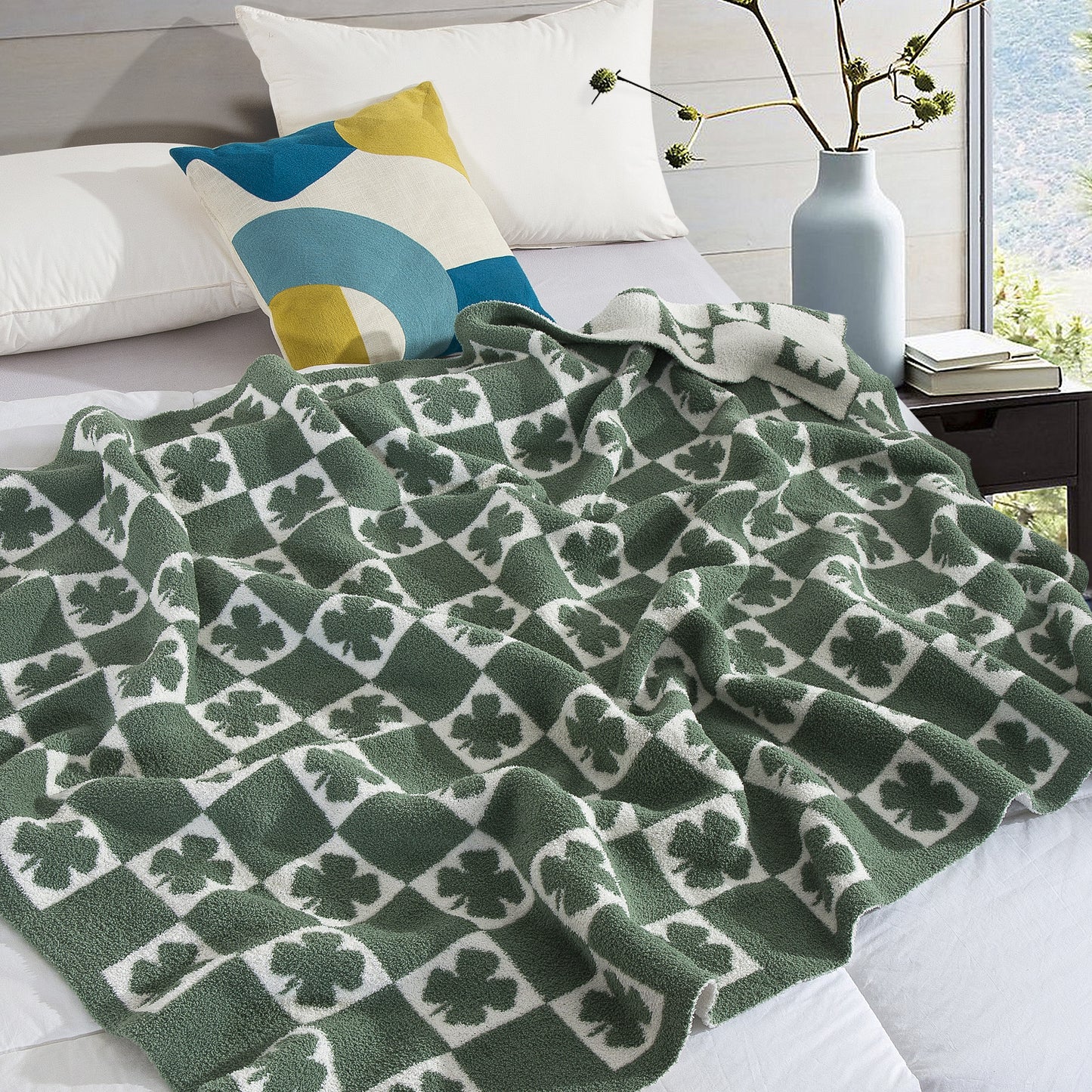 Elegant Comfort 50" x 70" Ultra Soft Checkered Knitted Throw Blanket