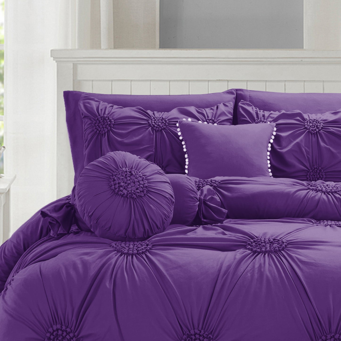 Elegant Comfort 10-Piece Sunflower Comforter Set - Includes 4-Piece Sheet Set with Double Sided Storage Pockets