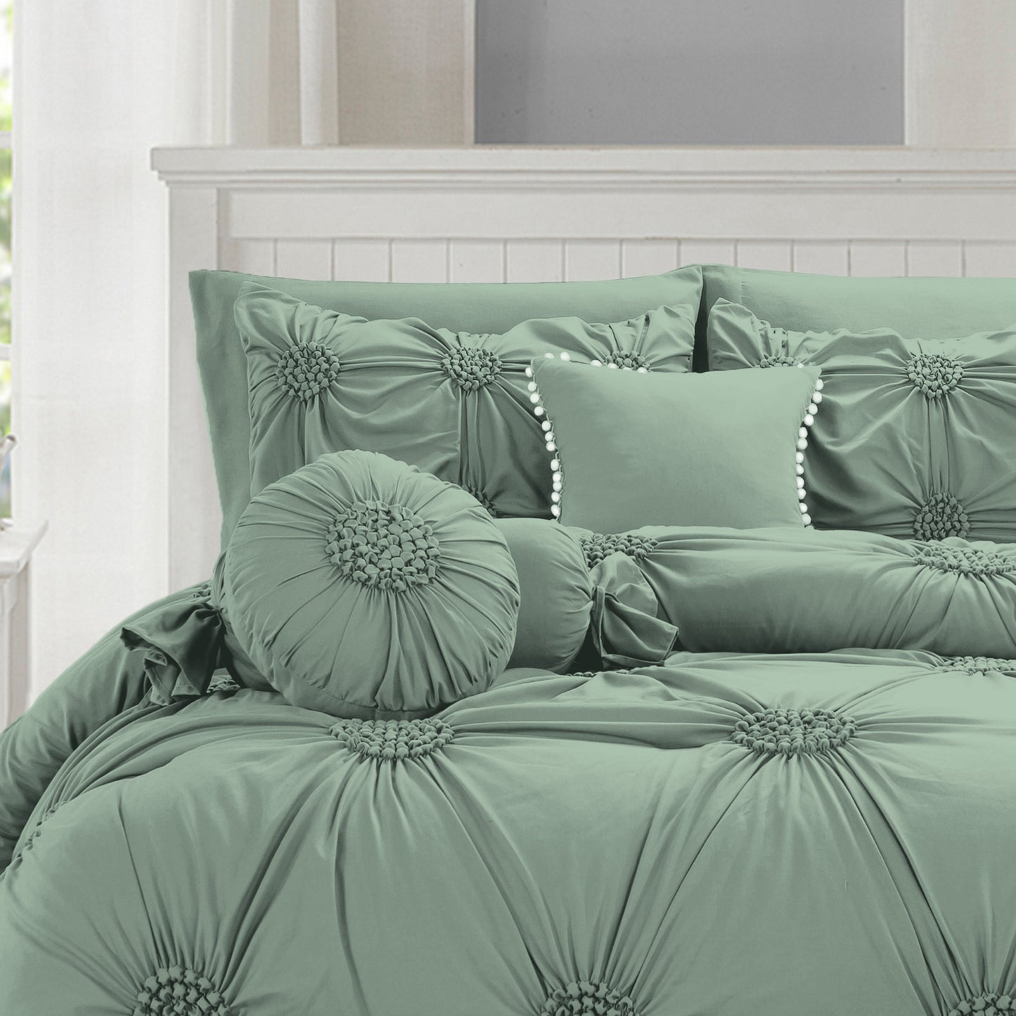 Elegant Comfort 10-Piece Sunflower Comforter Set - Includes 4-Piece Sheet Set with Double Sided Storage Pockets