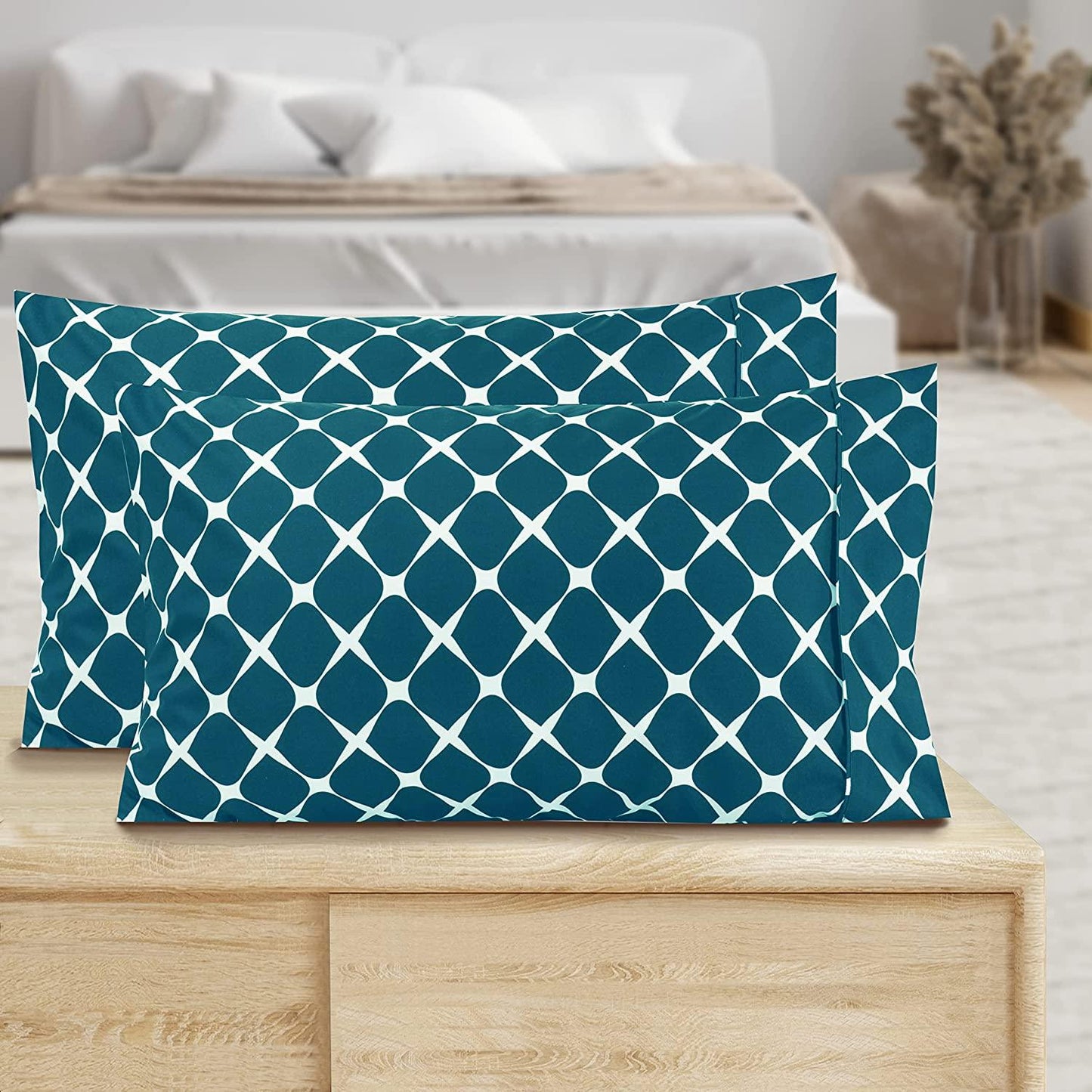Elegant Comfort Set of 2 Bloomingdale Pattern - Pillowcases