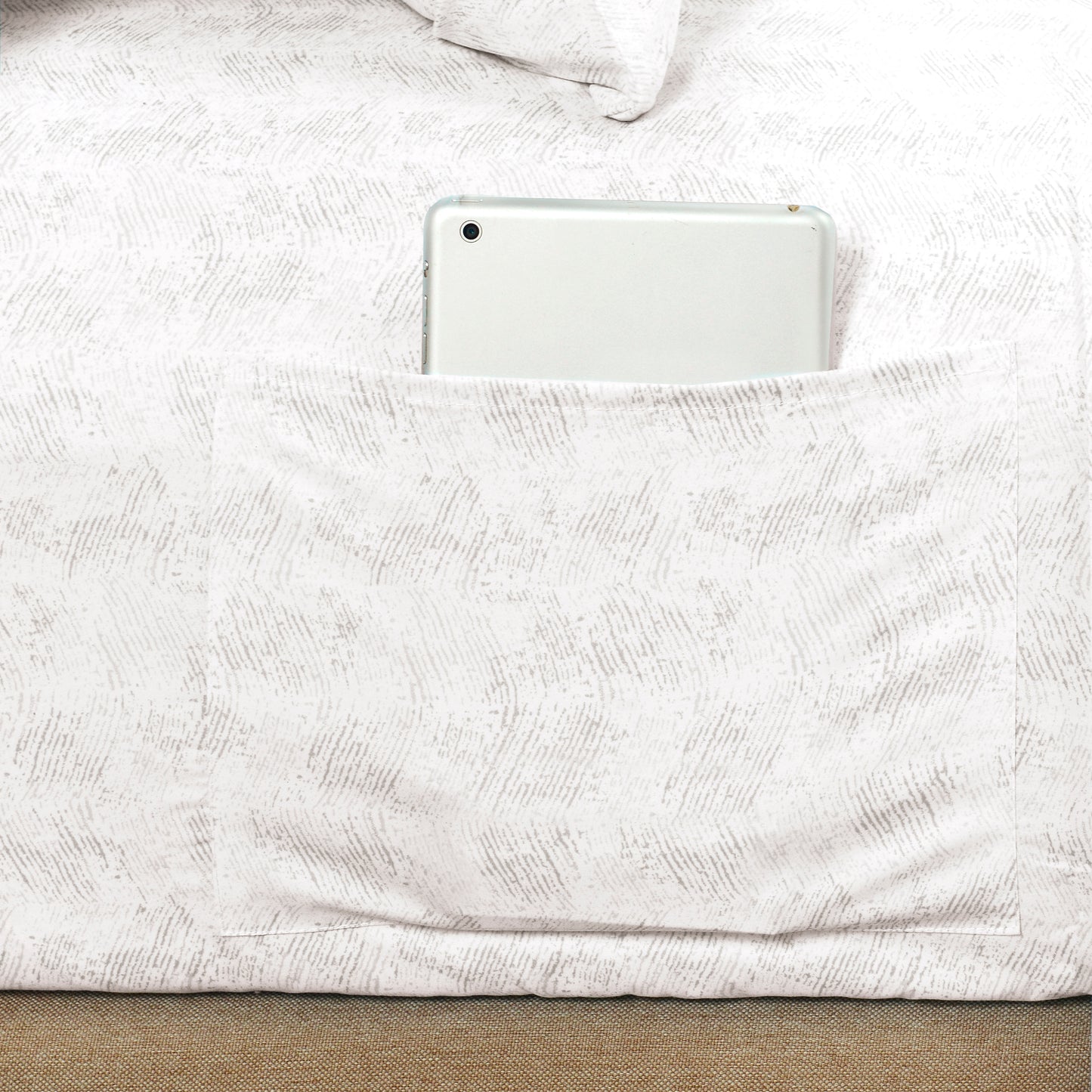 Elegant Comfort 6-Piece Floral and Stripe Pattern Sheet Set - Soft as a Hotel Premium Quality Bedding