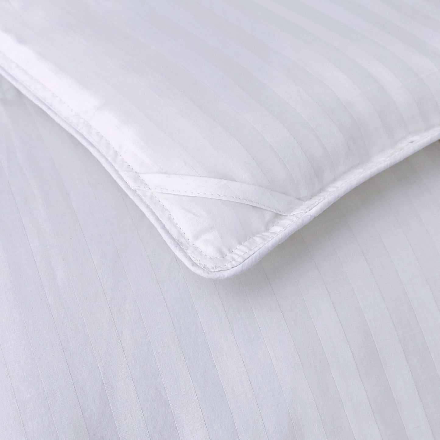 Elegant Comfort 3-Piece Stripe Cotton Box Stitched Comforter Set-Cotton Duvet Insert with 4 Corner Tabs