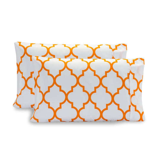 Elegant Comfort Quatrefoil - Moroccan Trellis Pattern - Set of 2 Pillowcases