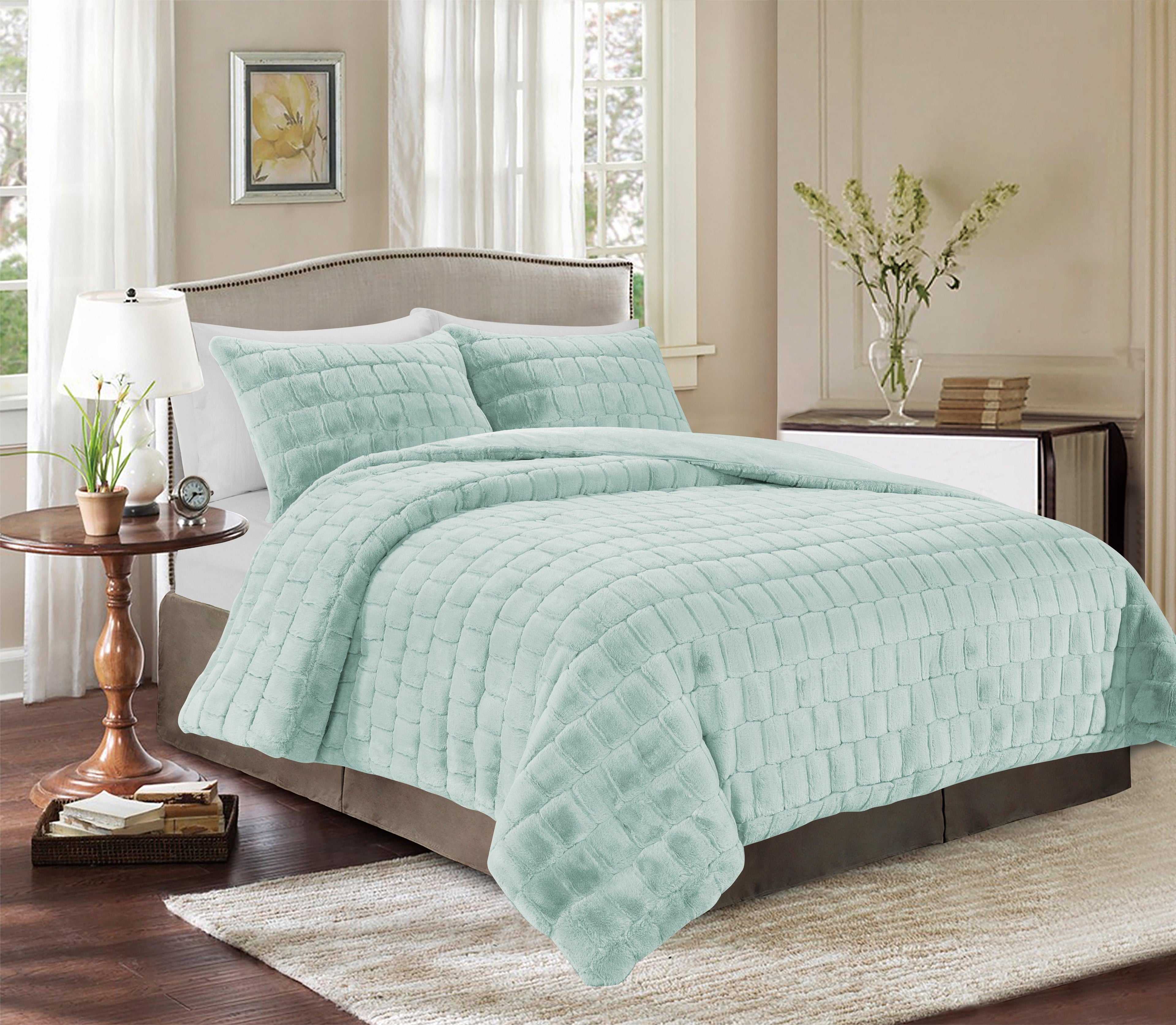 Fluffy 3-Piece Faux Rabbit Fur Comforter Set
