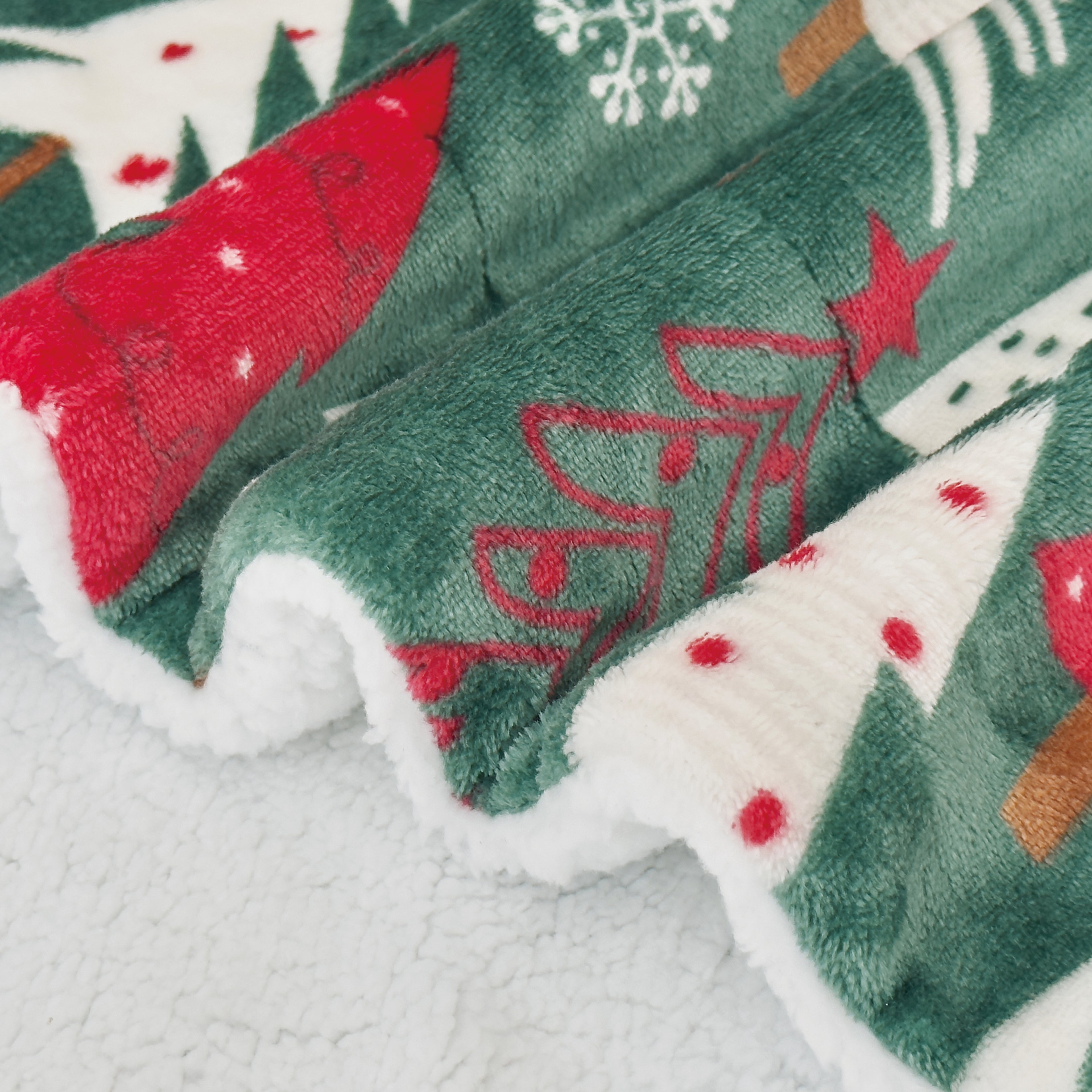 Christmas Sherpa Throw with Flannel Fleece - 50 x 60 inches
