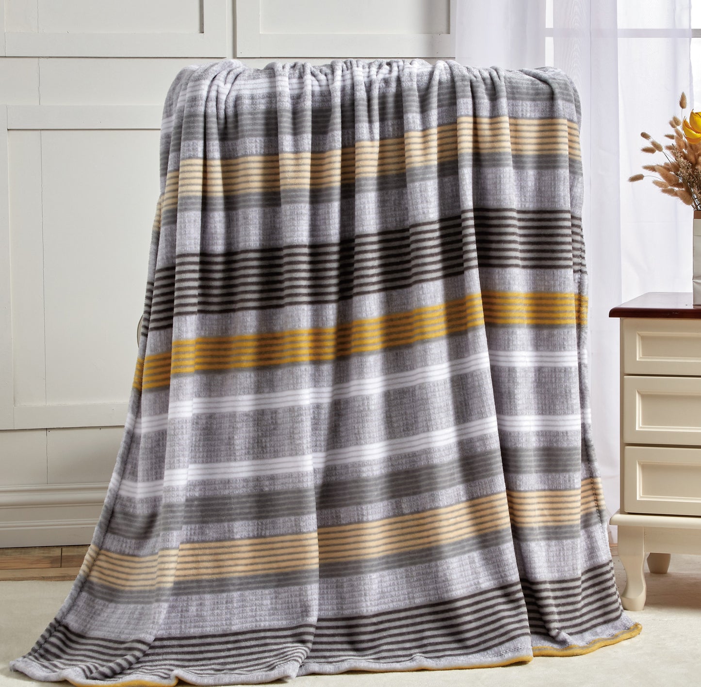 Elegant Comfort Ultra Soft Lightweight Printed Throw Blanket - 50 x 60 inches