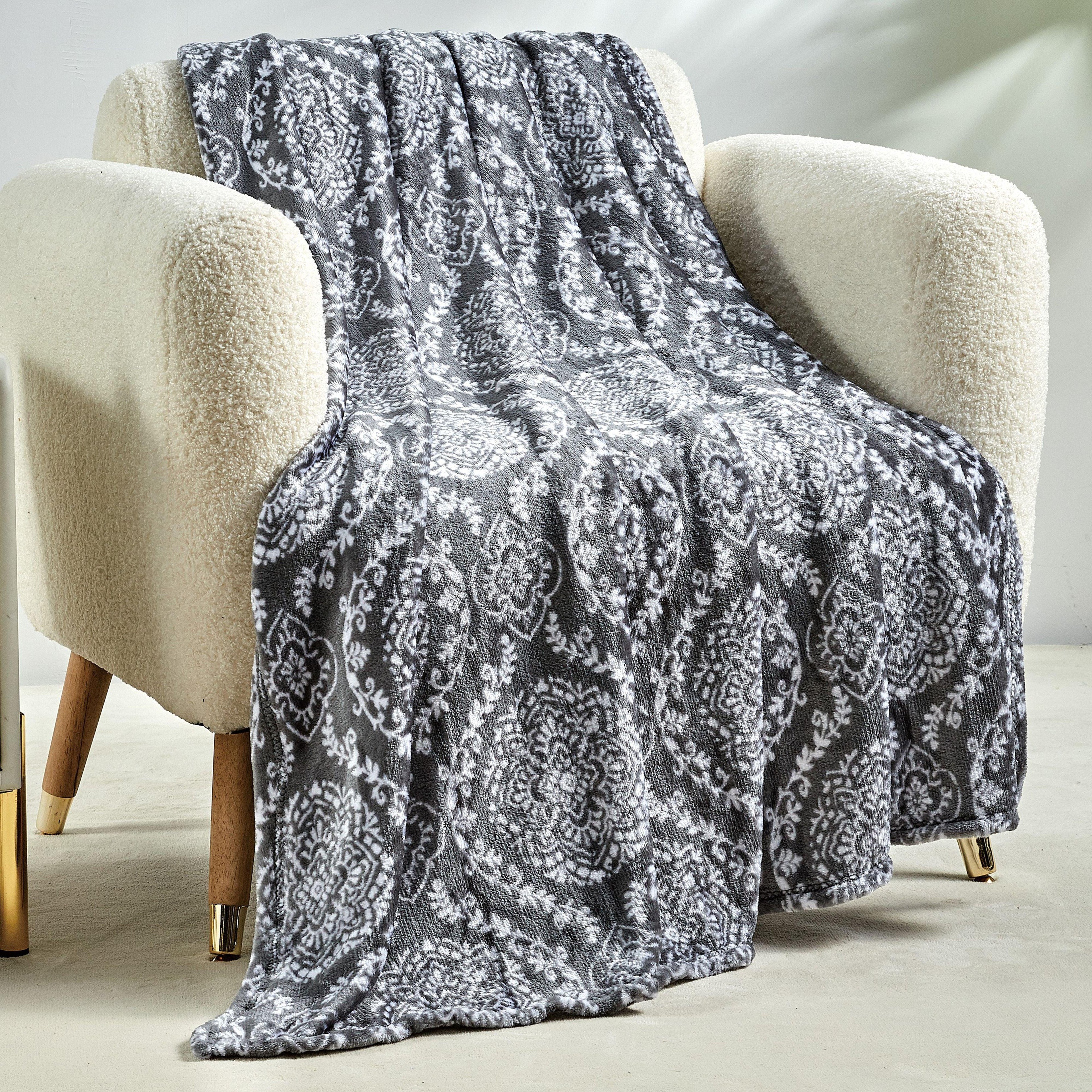 Ultra Soft Lightweight Printed Throw Blanket - 50 x 60 inches