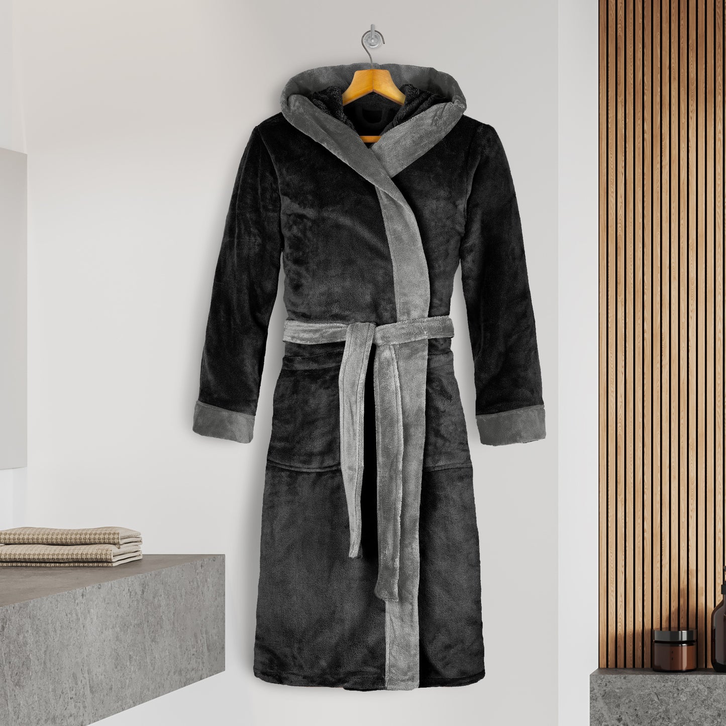 Elegant Comfort Men Hooded Velvet Fleece Long Bathrobe