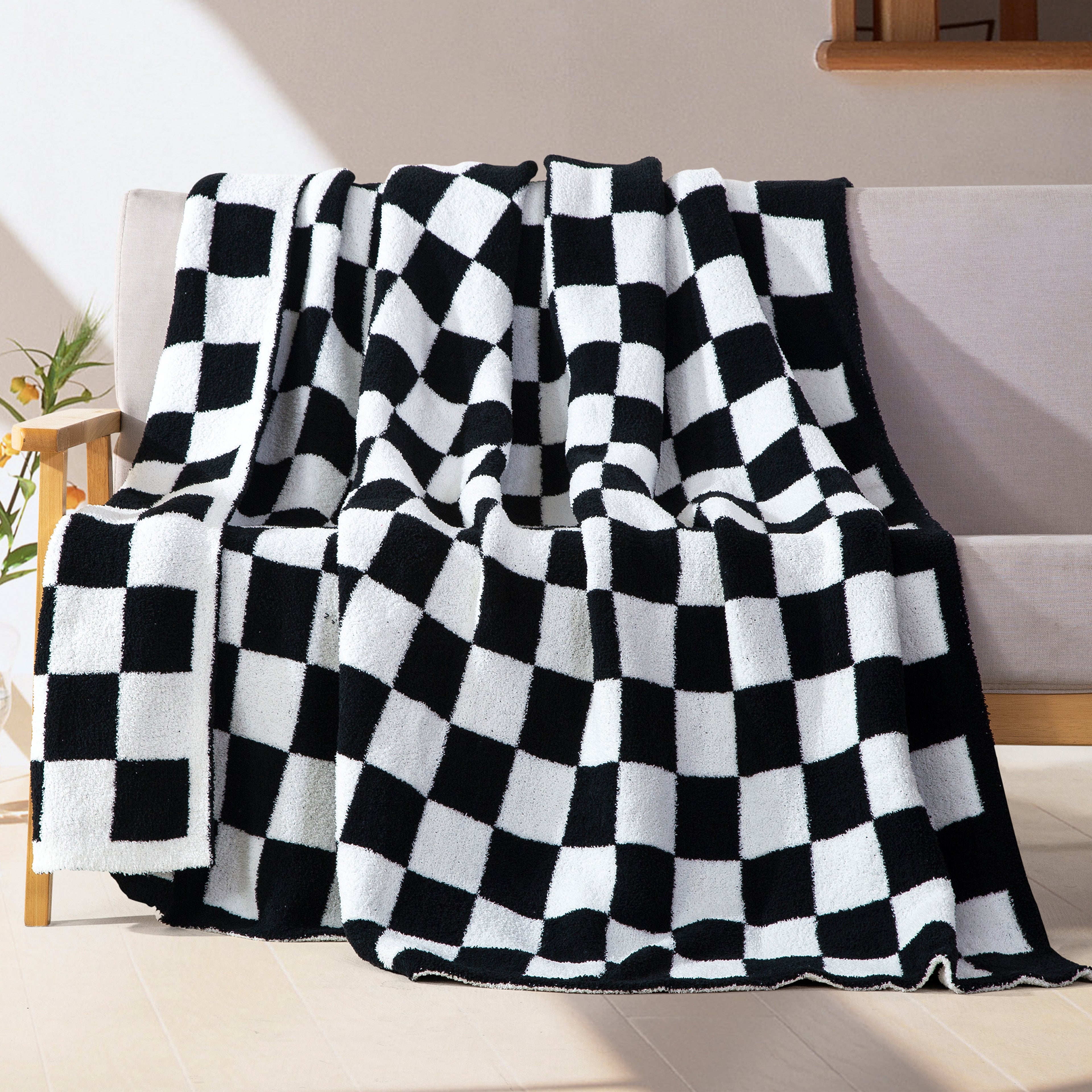50" x 70"  Ultra Soft Checkered Knitted Throw Blanket