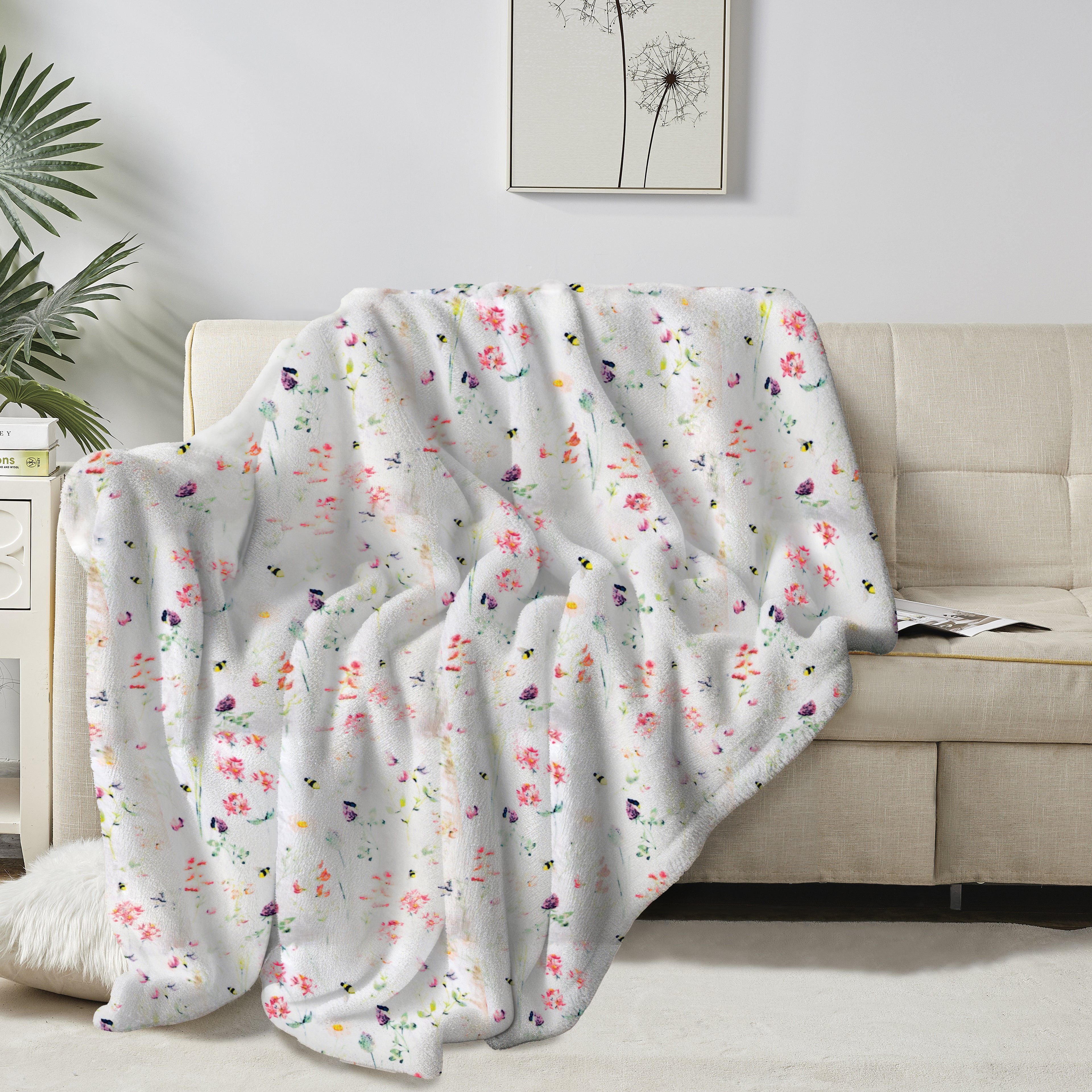 Printed Bed or Oversized Couch Blanket - Lightweight for All Season Warmth