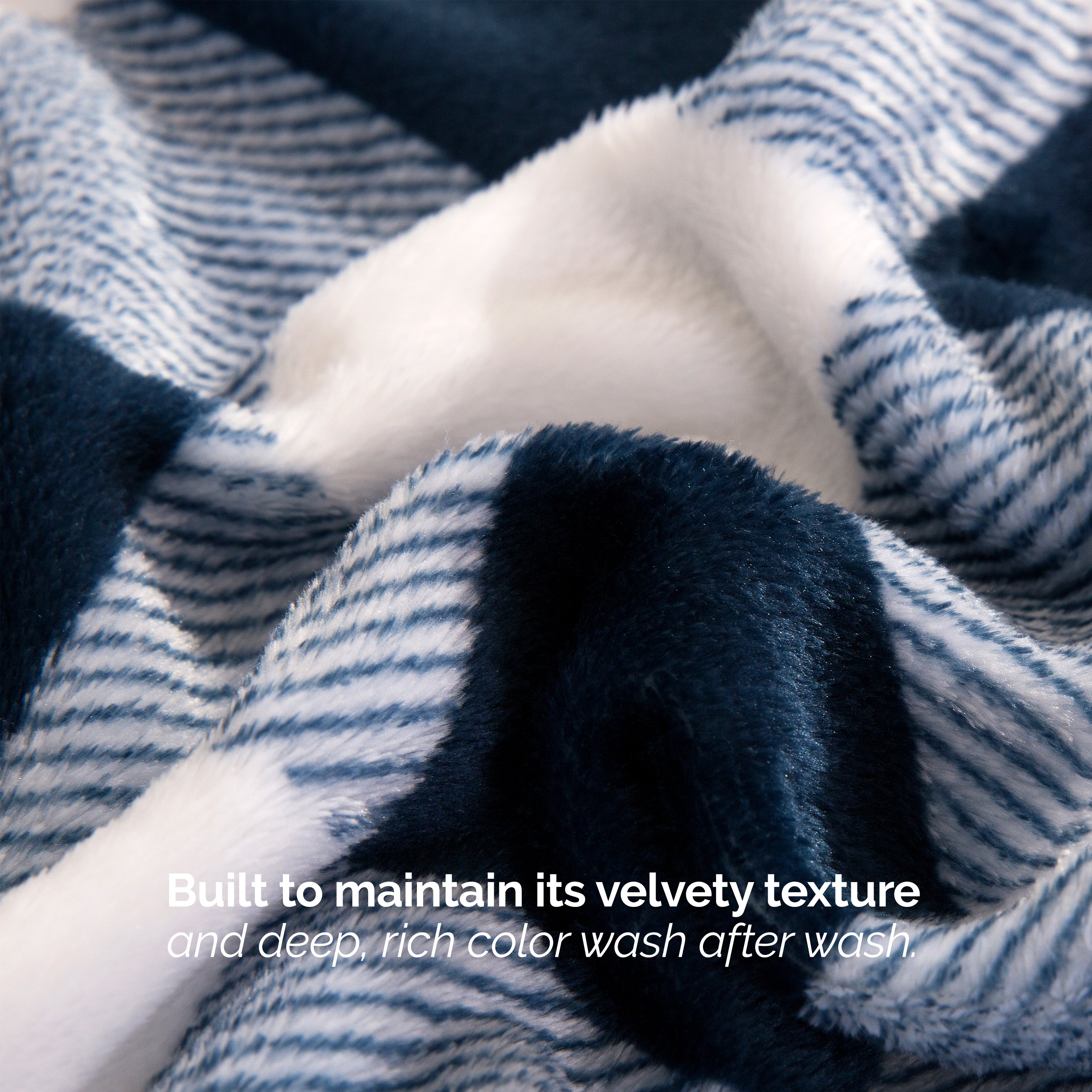 4-Piece Velvet Plush Flannel Sheet Set