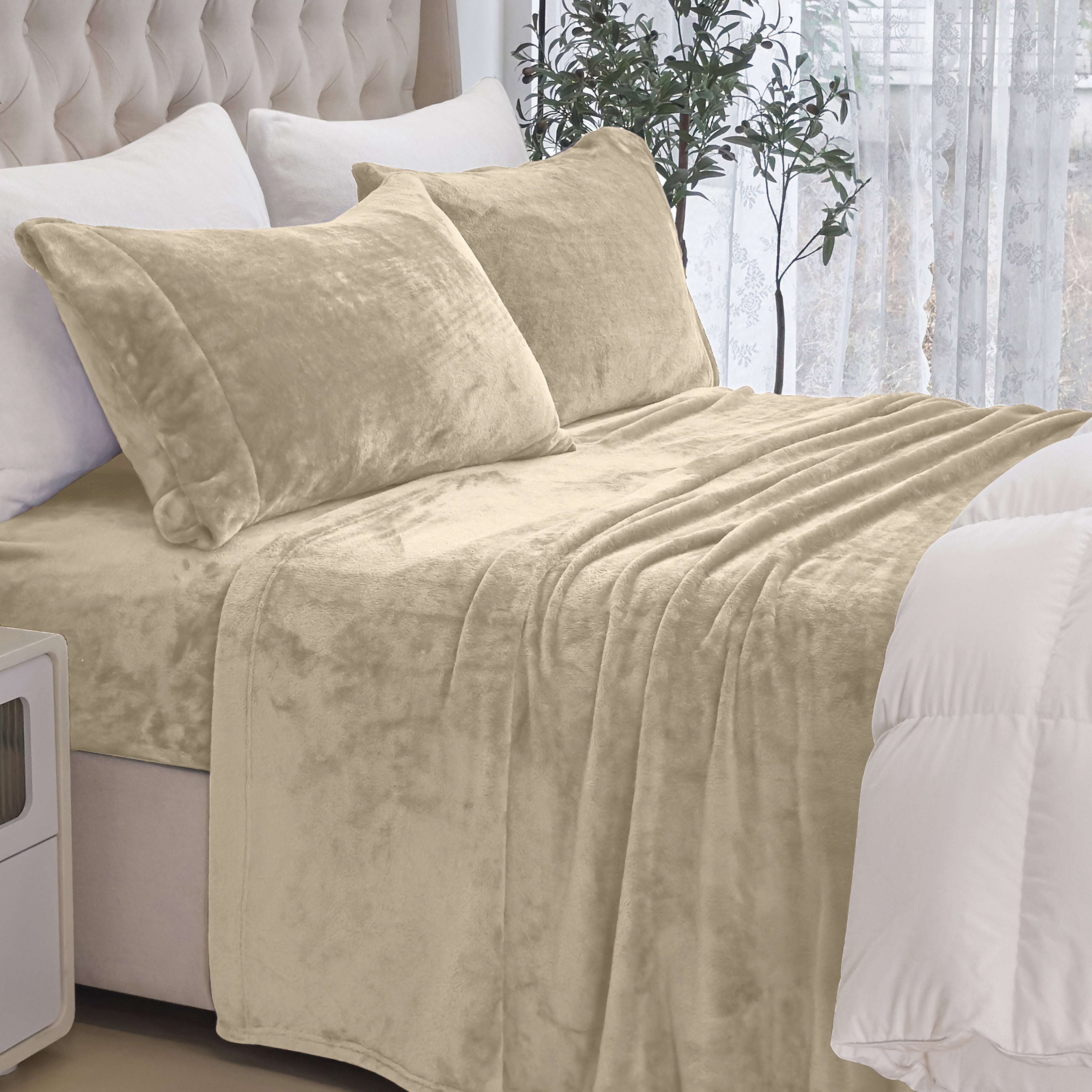 4-Piece Velvet Plush Flannel Sheet Set