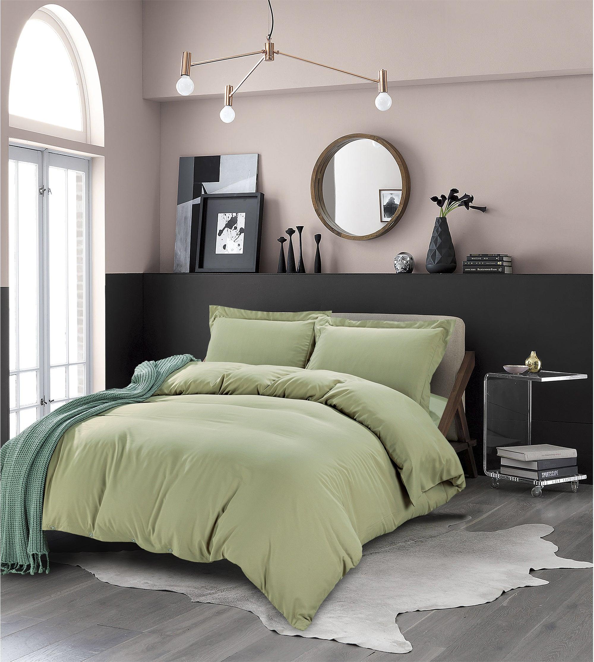 Essential 3-Piece Solid Duvet Cover Set
