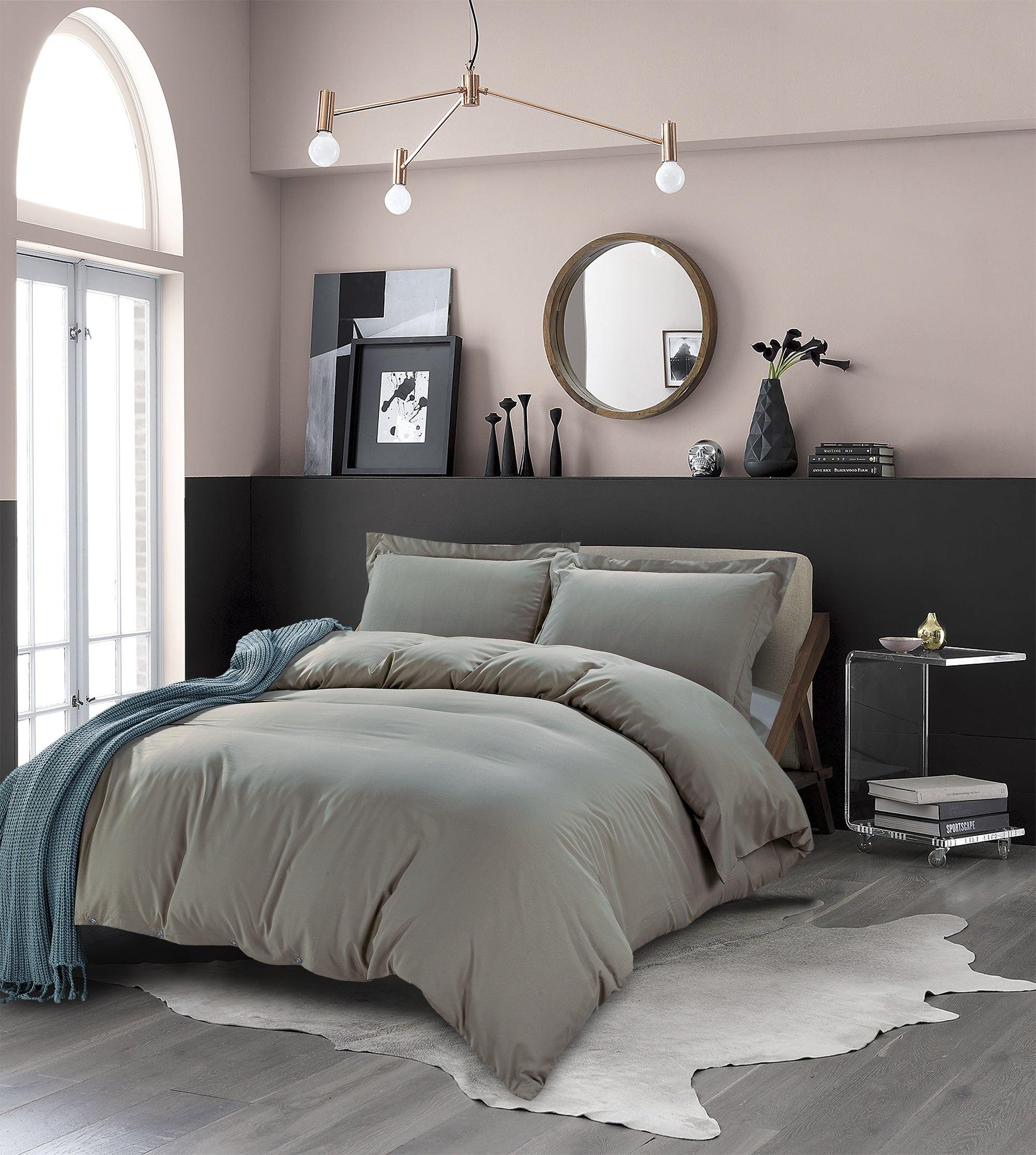 Essential 3-Piece Solid Duvet Cover Set