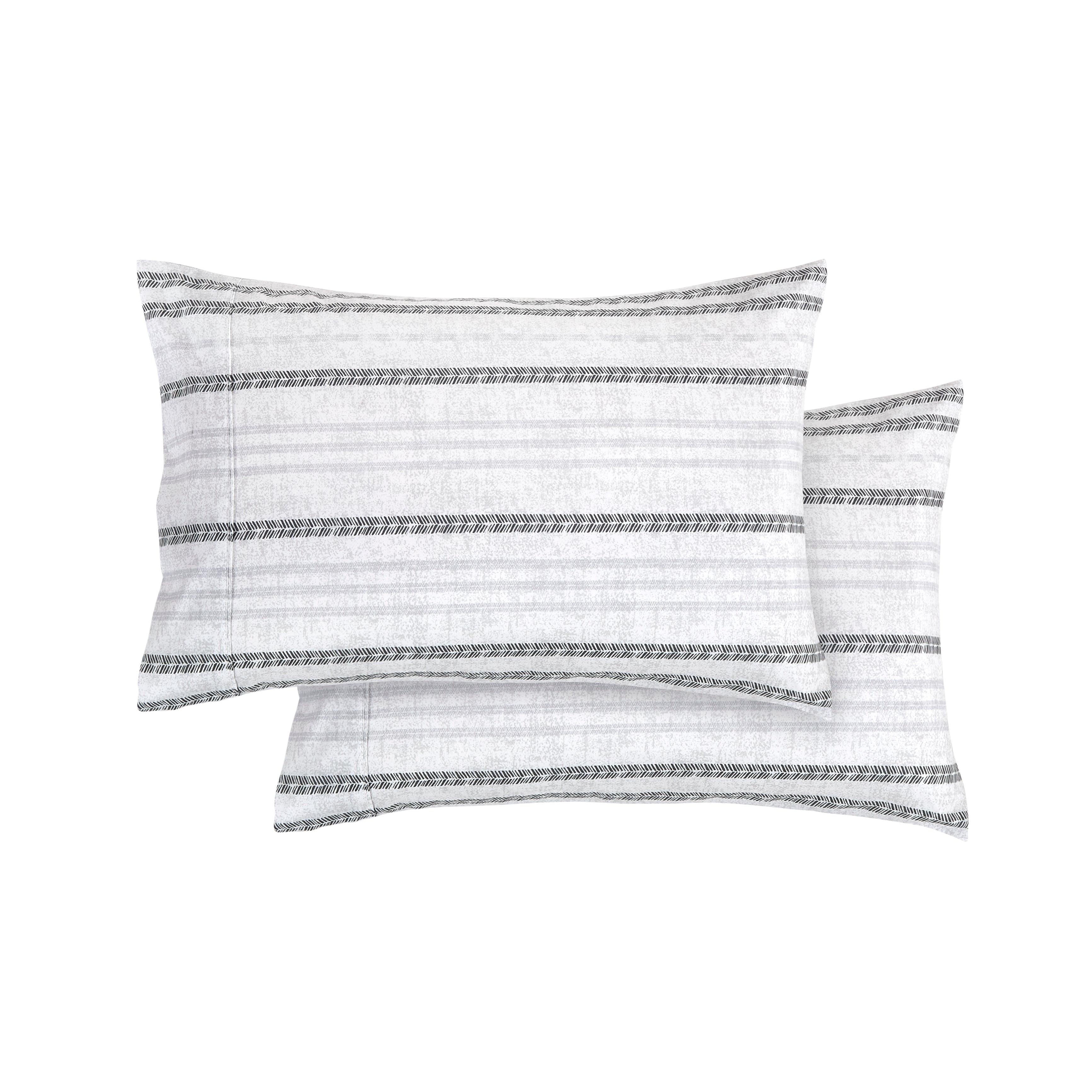 Set of 2 Floral and Stripe Pattern Pillowcases