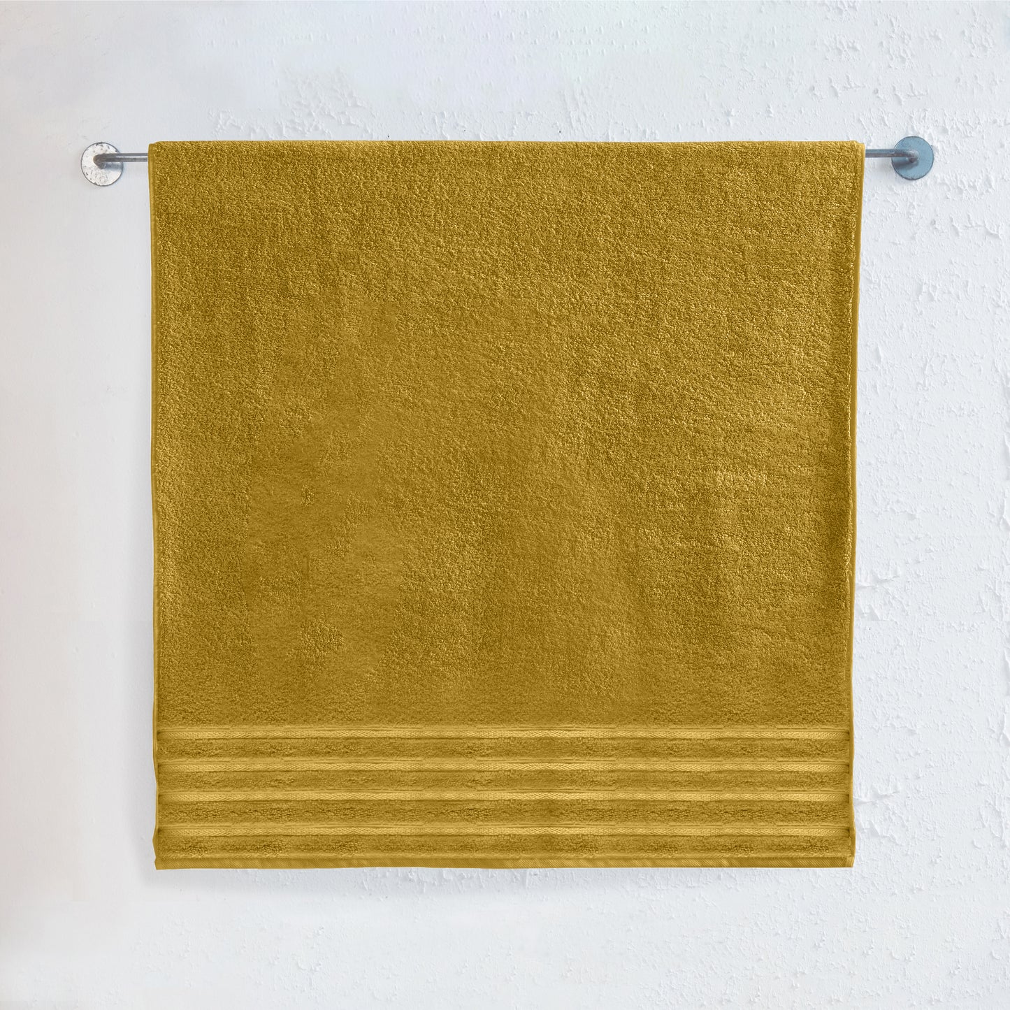 Elegant Comfort 1-Piece Premium Turkish Cotton 4 Lines Stripe Jumbo Towel, 35x 70 inch