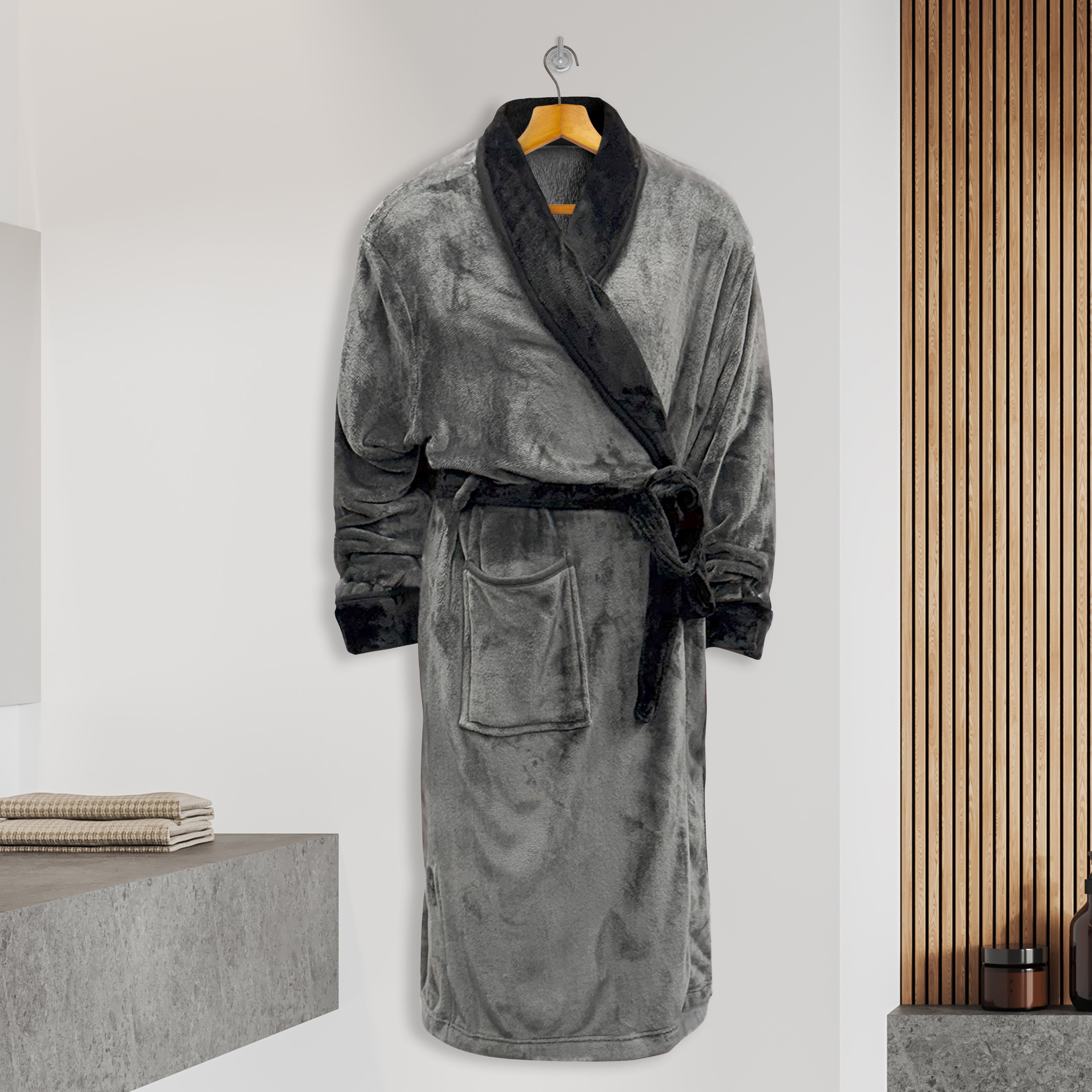 Men Shawl Collar Velvet Fleece Long Bathrobe