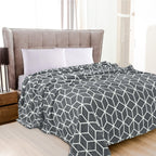 Cube Printed Velour Fleece Blanket - Geometric Design Velvety Feel
