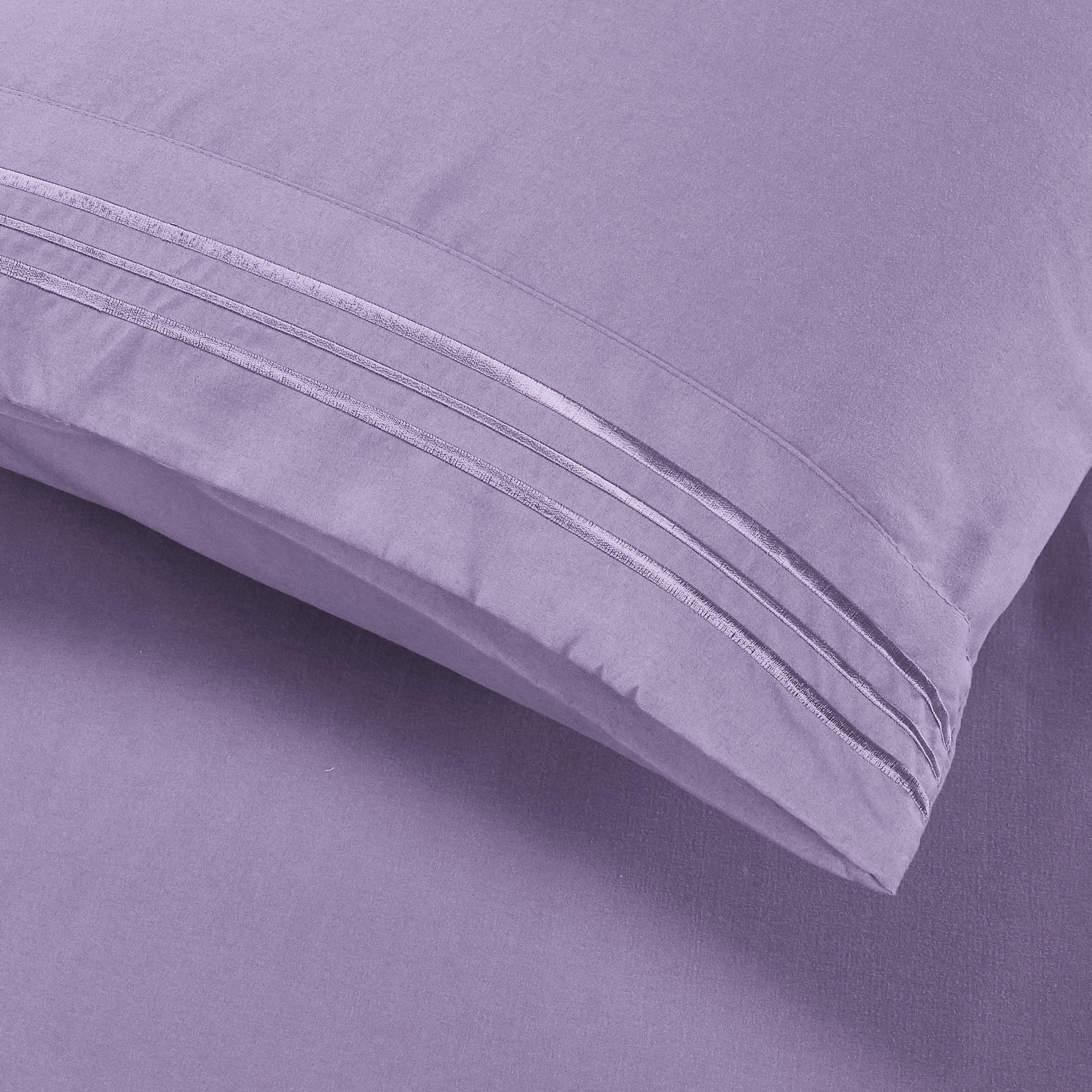 Essential Solid 3 Line Embroidery - Soft as a Hotel Premium Quality, 4-Piece Sheet Set, Bright Shades