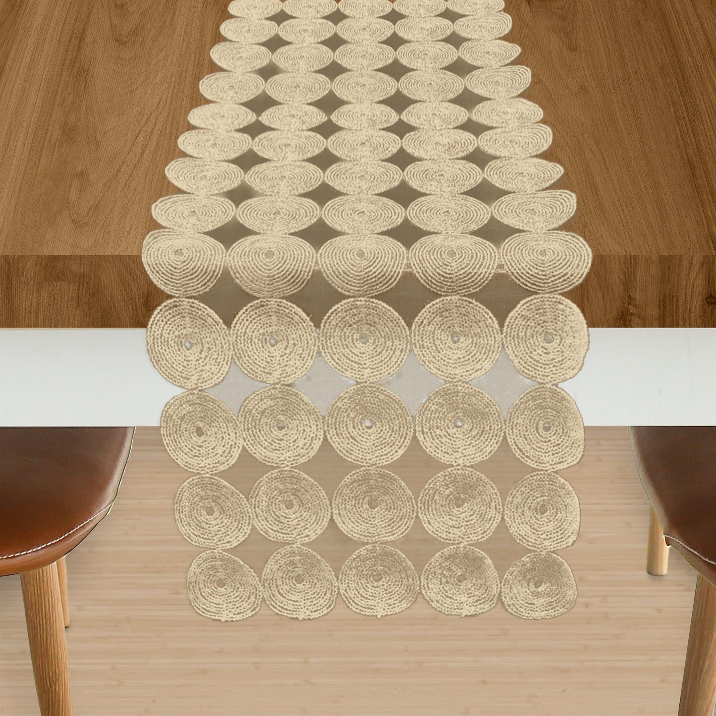 Elegant Comfort Embroidery Misho Table Runner