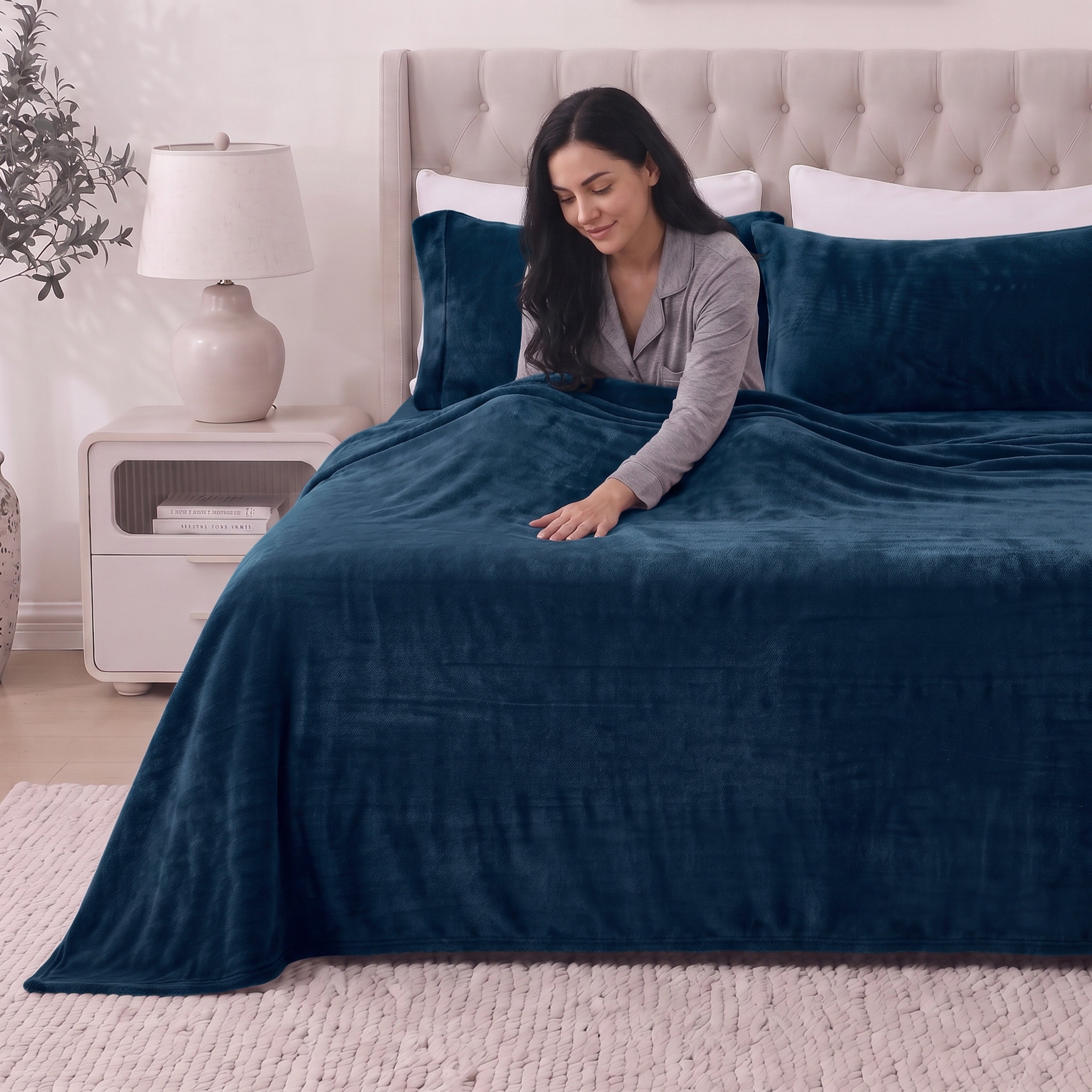 4-Piece Velvet Plush Flannel Sheet Set