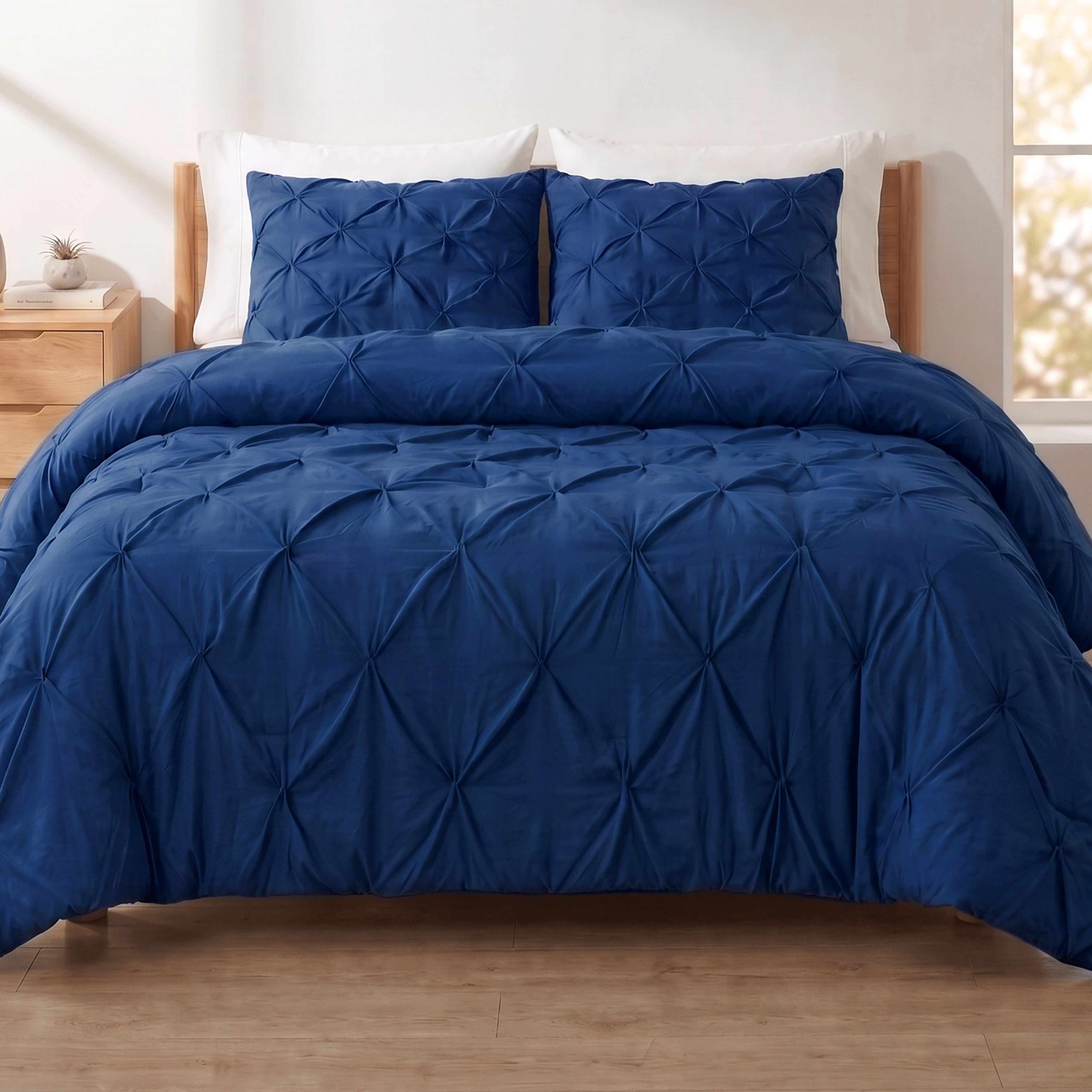 Pinch Pleated Pintuck Pattern, 3-Piece Duvet Cover Set - Features Corner Ties