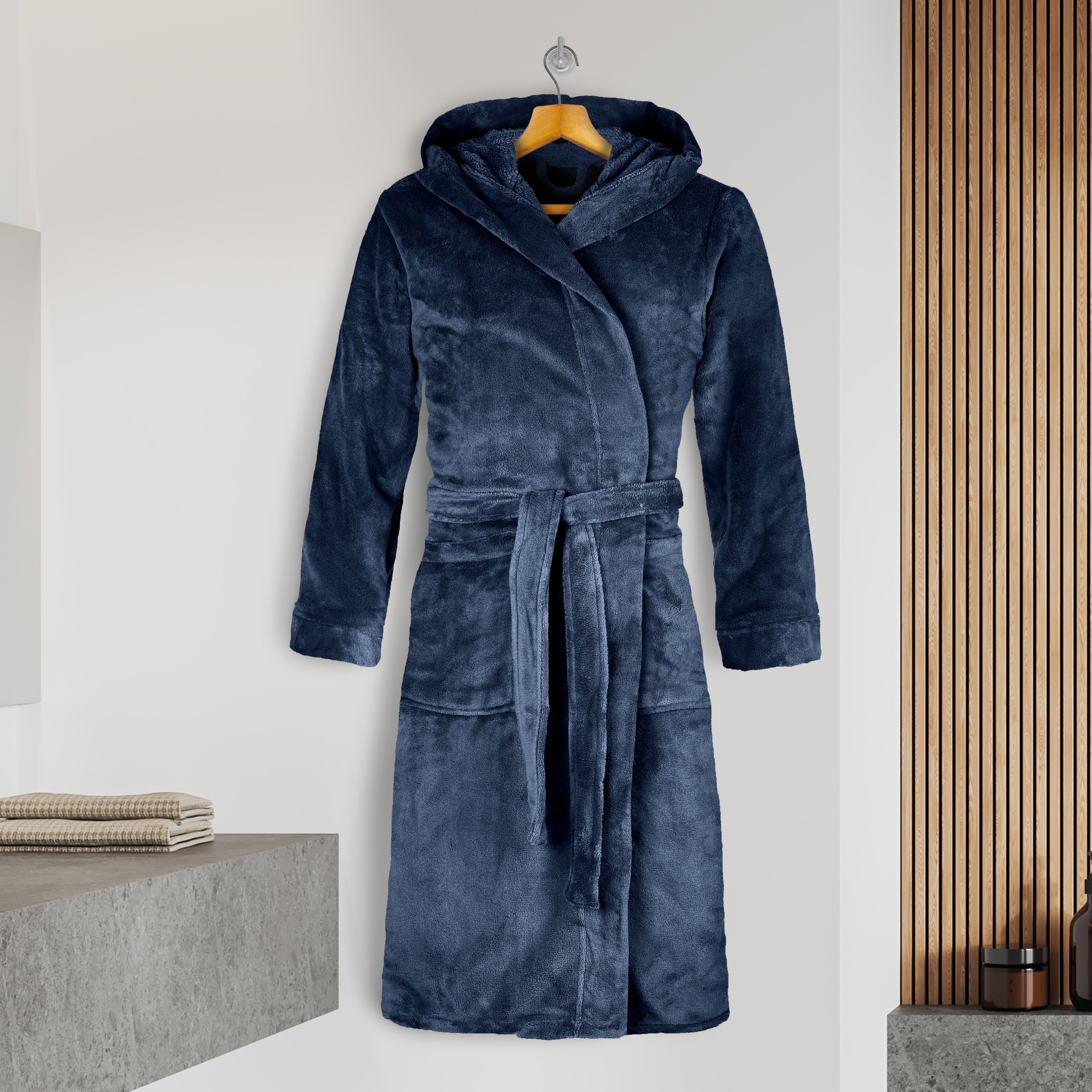 Men Hooded Velvet Fleece Long Bathrobe