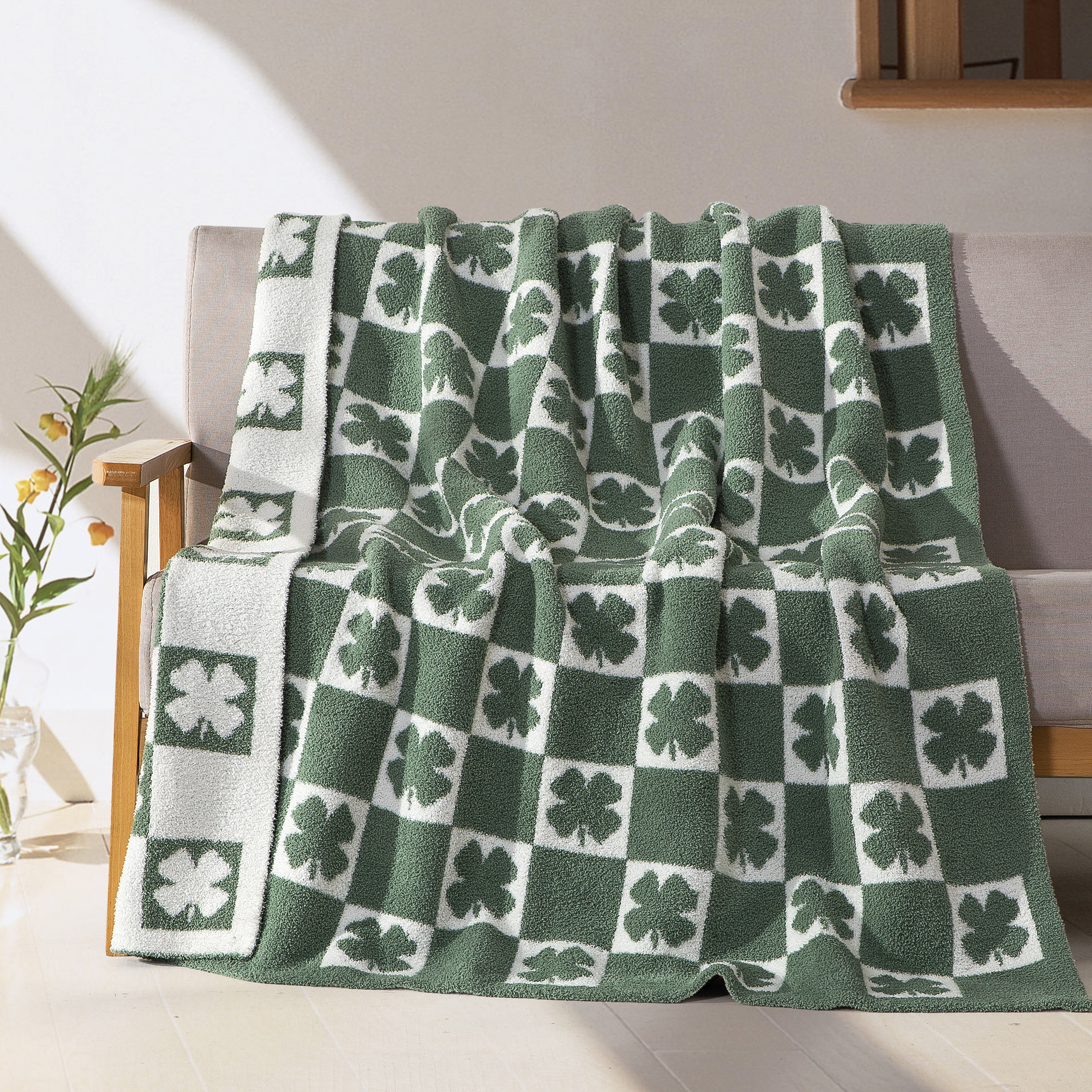 50" x 70"  Ultra Soft Checkered Knitted Throw Blanket