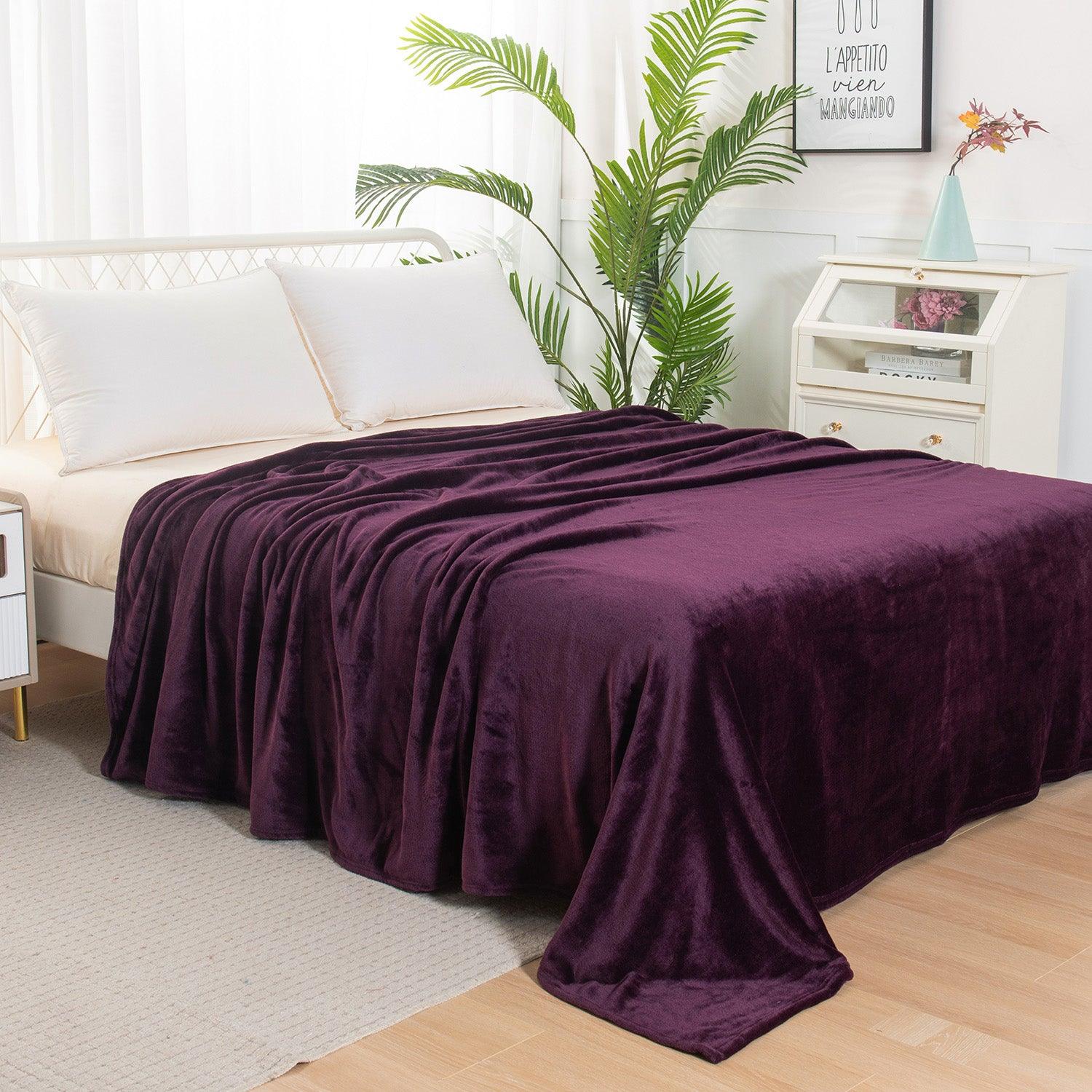 Velvet Plush Fleece Blanket Solid Color Design - Velour Blanket