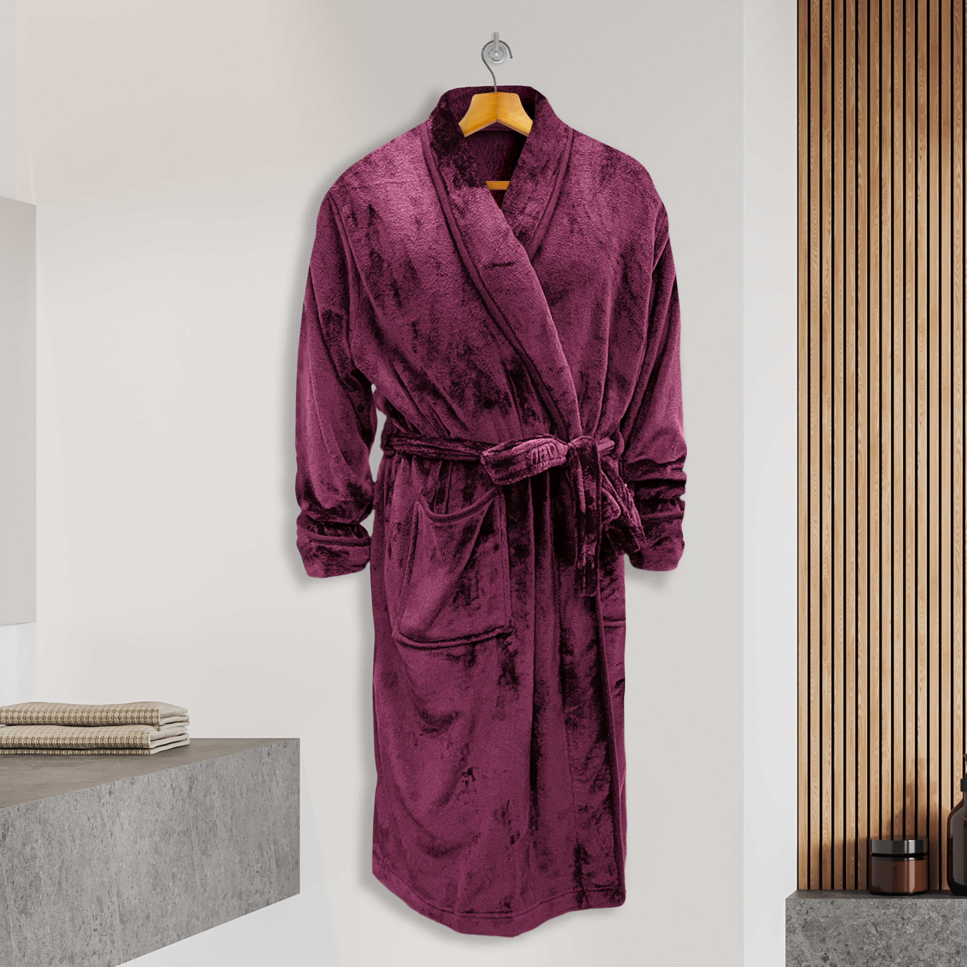 Men Shawl Collar Velvet Fleece Long Bathrobe