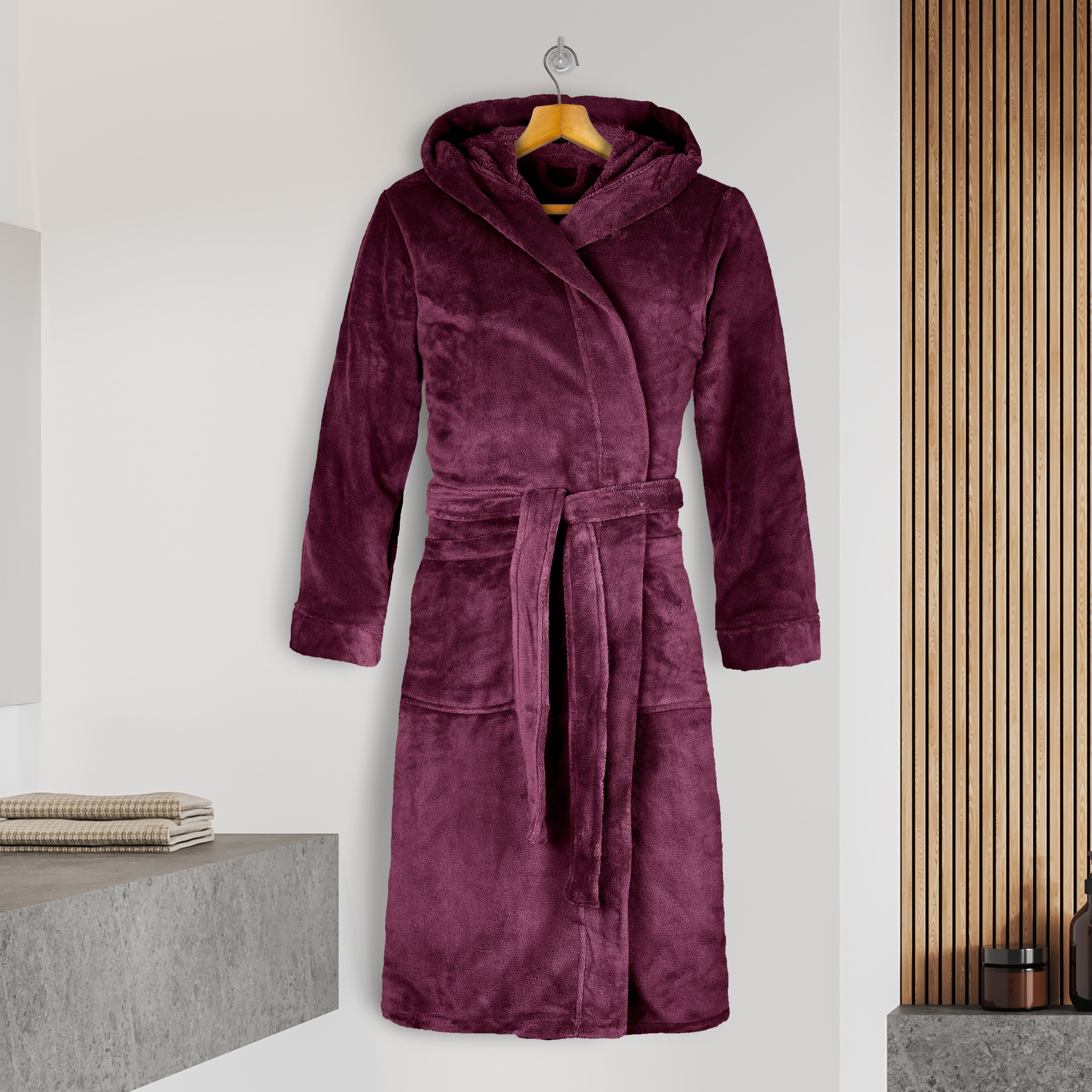 Men Hooded Velvet Fleece Long Bathrobe