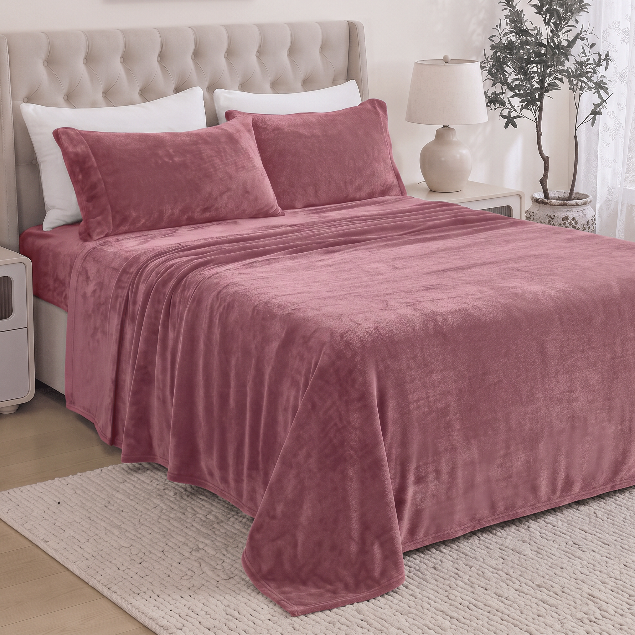4-Piece Velvet Plush Flannel Sheet Set