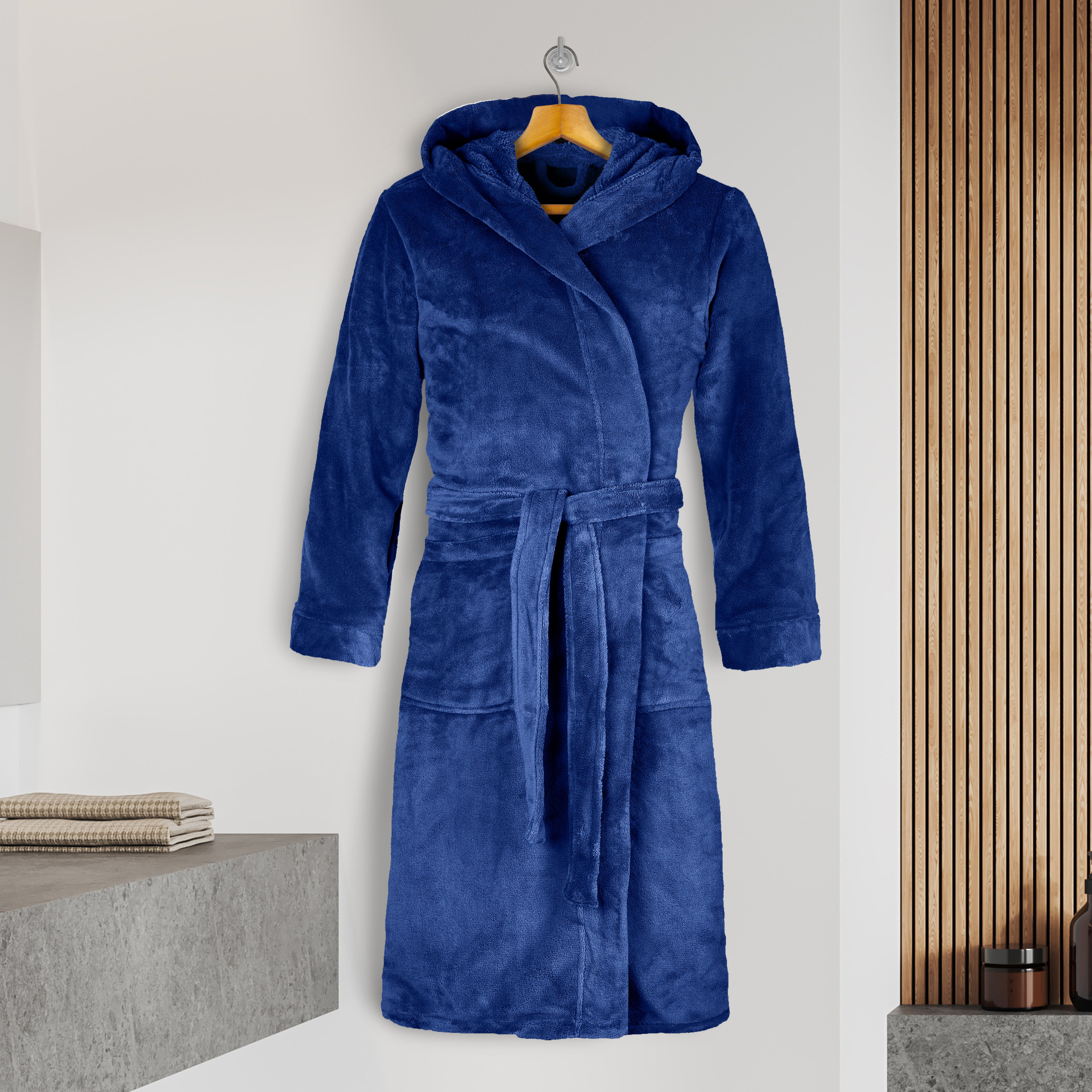 Men Hooded Velvet Fleece Long Bathrobe
