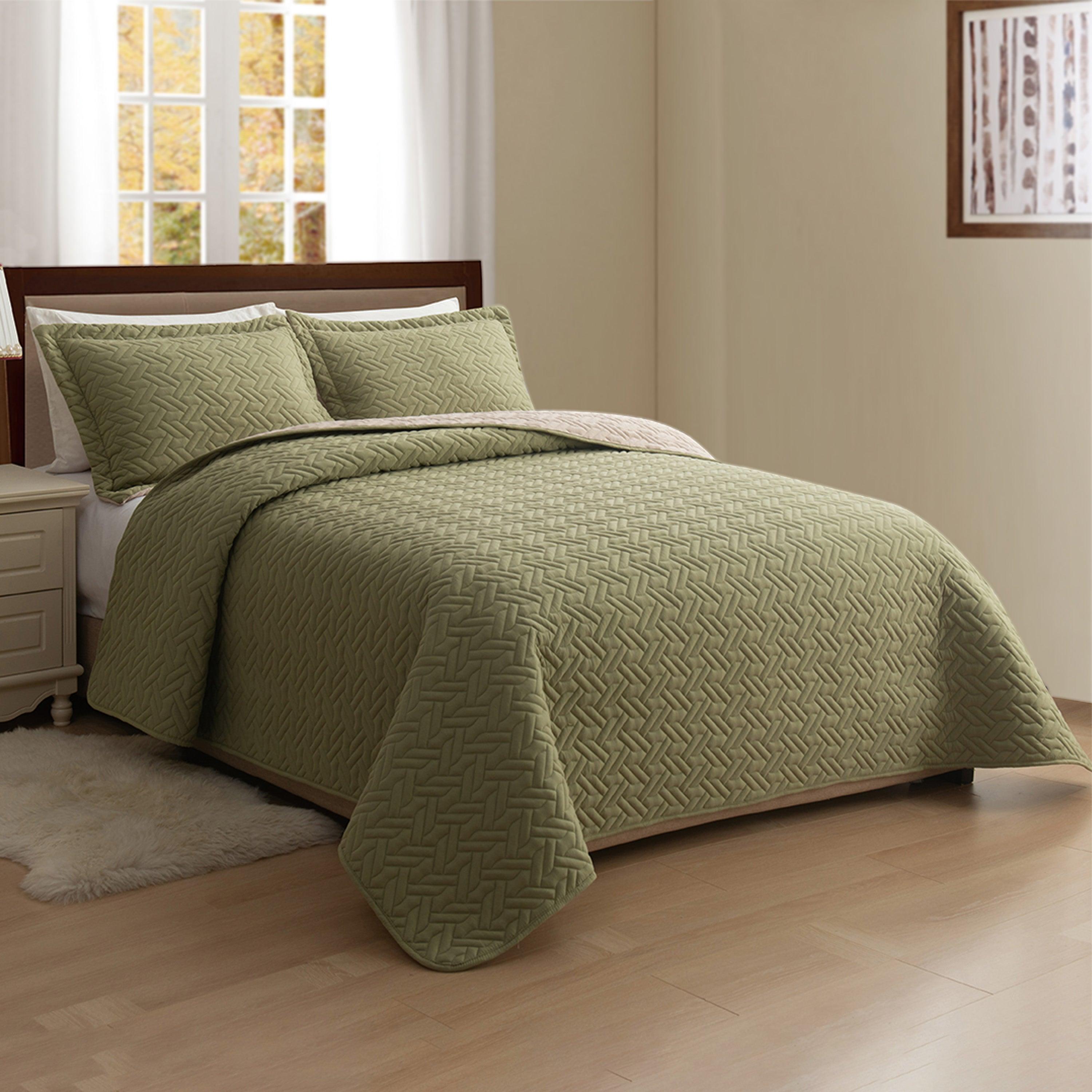 3-Piece Majestic Quilted Reversible Bedspread Coverlet Set
