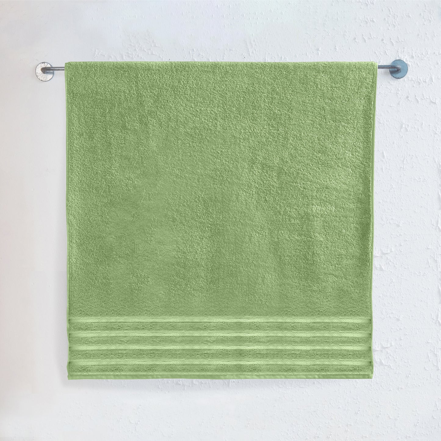 Elegant Comfort 1-Piece Premium Turkish Cotton 4 Lines Stripe Jumbo Towel, 35x 70 inch