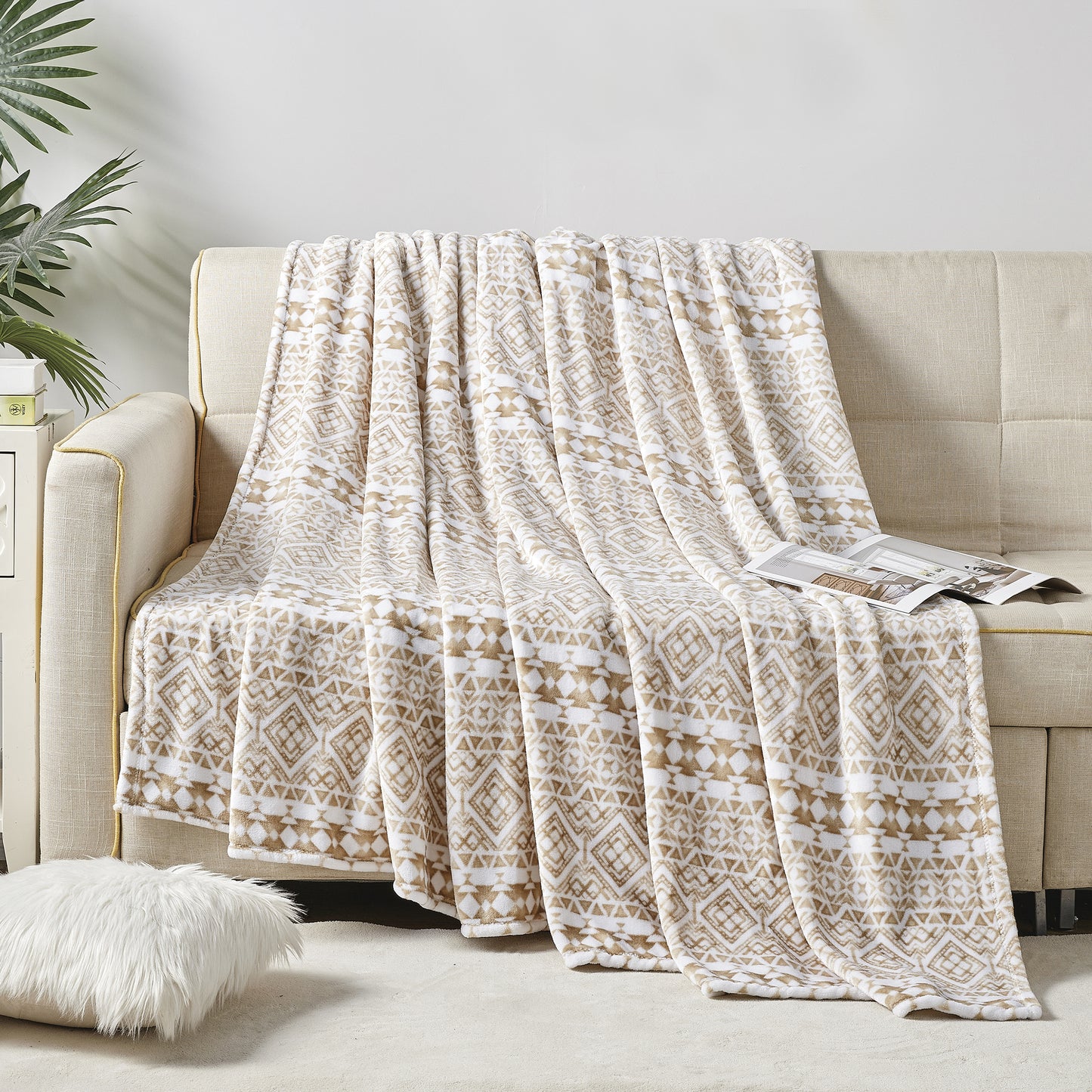Elegant Comfort Printed Bed or Oversized Couch Blanket - Lightweight for All Season Warmth