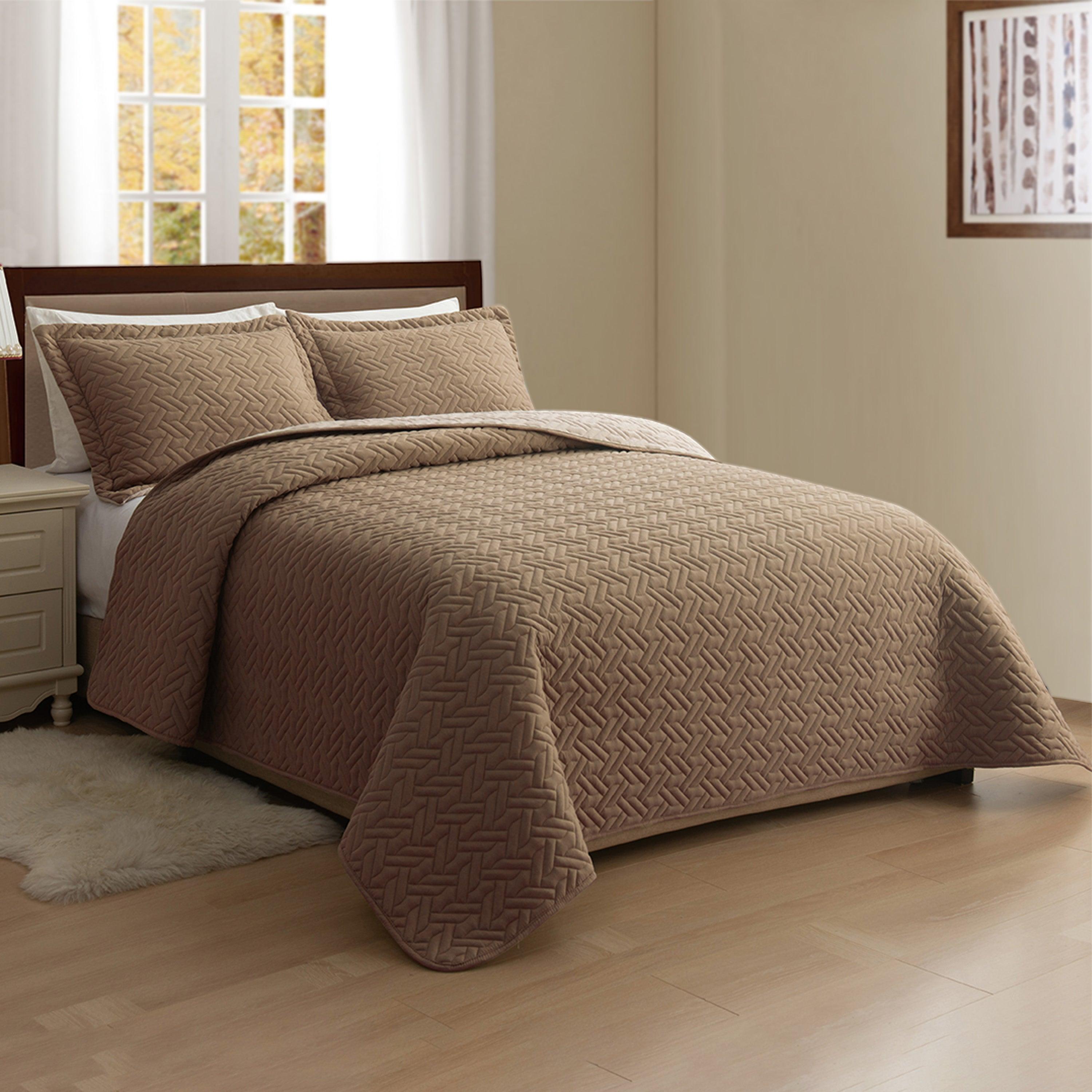 3-Piece Majestic Quilted Reversible Bedspread Coverlet Set