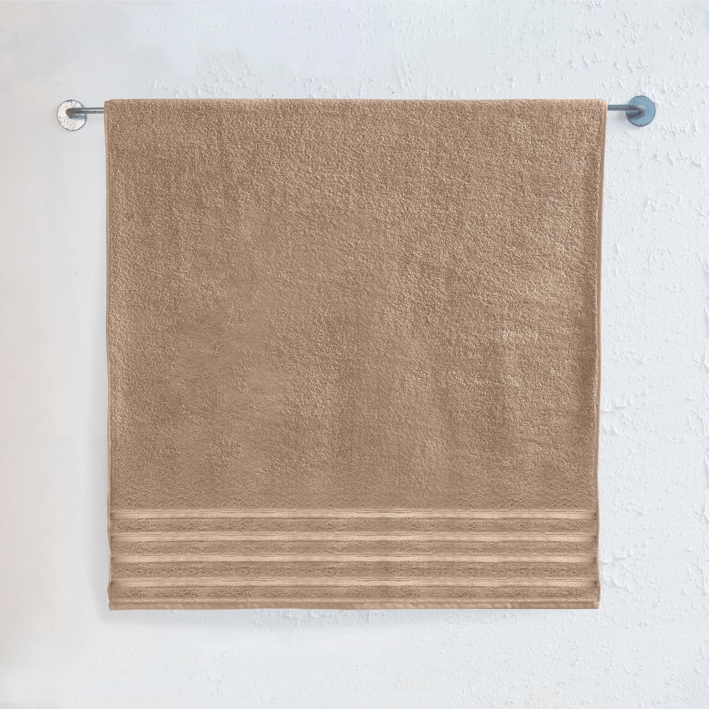 Elegant Comfort 1-Piece Premium Turkish Cotton 4 Lines Stripe Jumbo Towel, 35x 70 inch