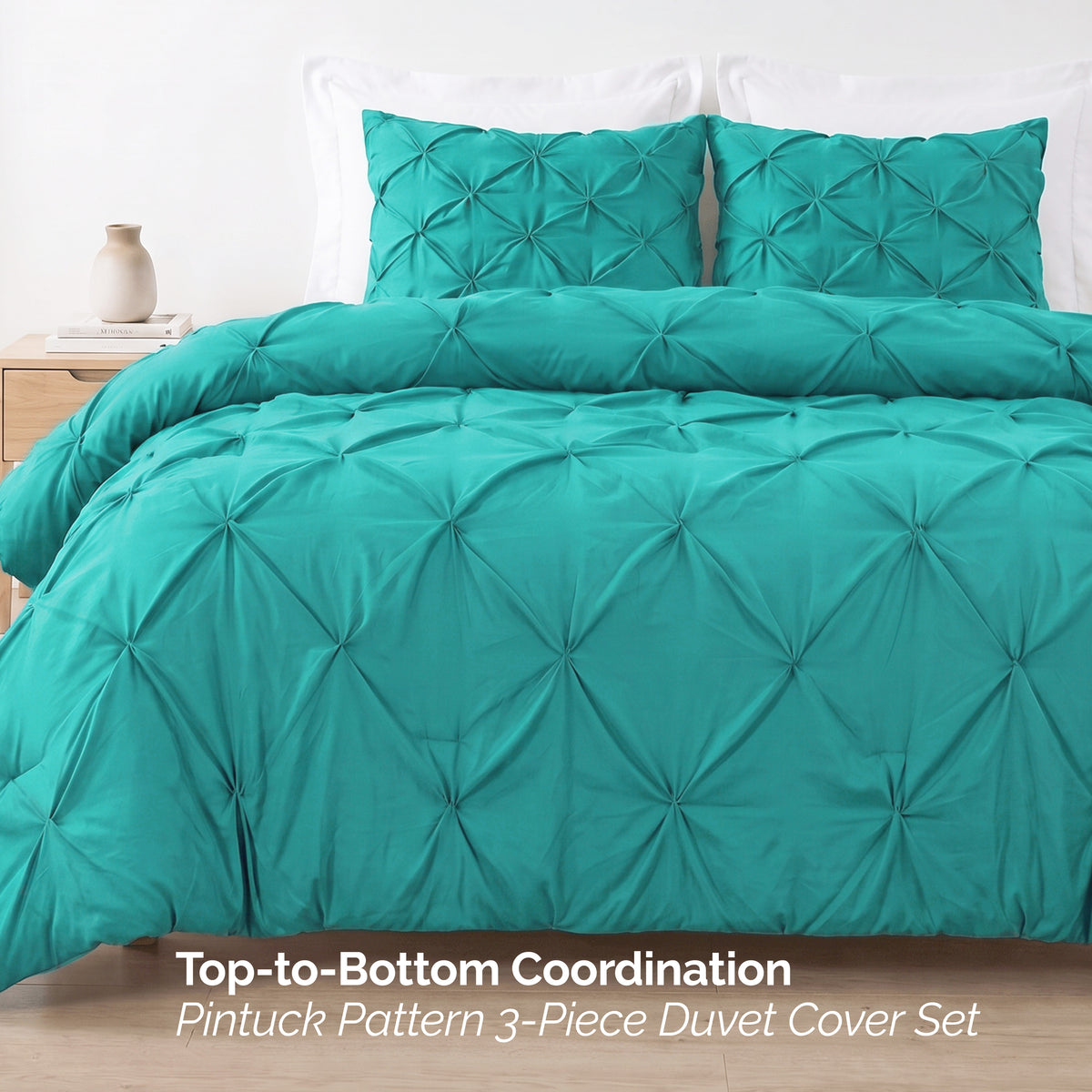 Pinch Pleated Pintuck Pattern, 3-Piece Duvet Cover Set - Features Corner Ties