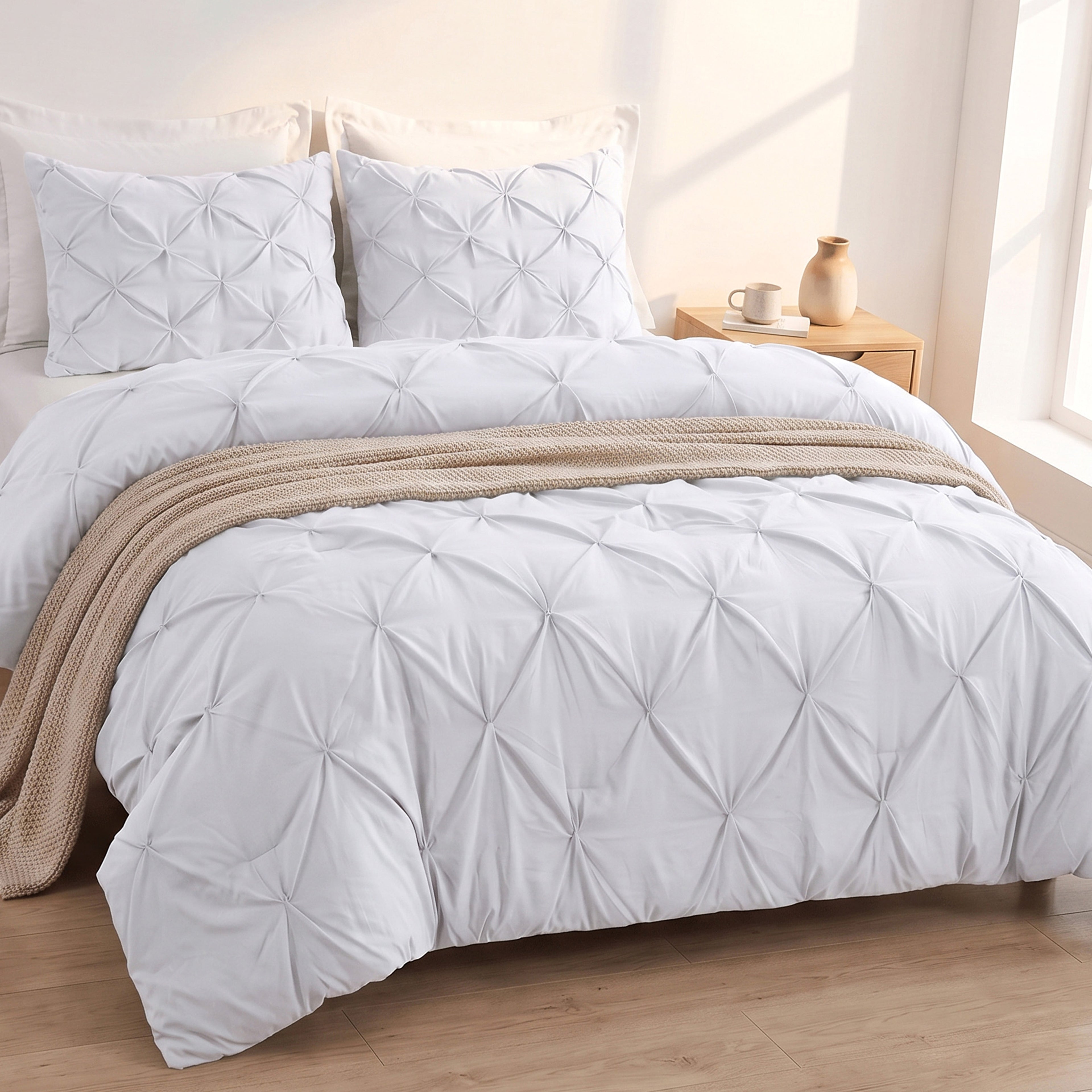 Pinch Pleated Pintuck Pattern, 3-Piece Duvet Cover Set - Features Corner Ties