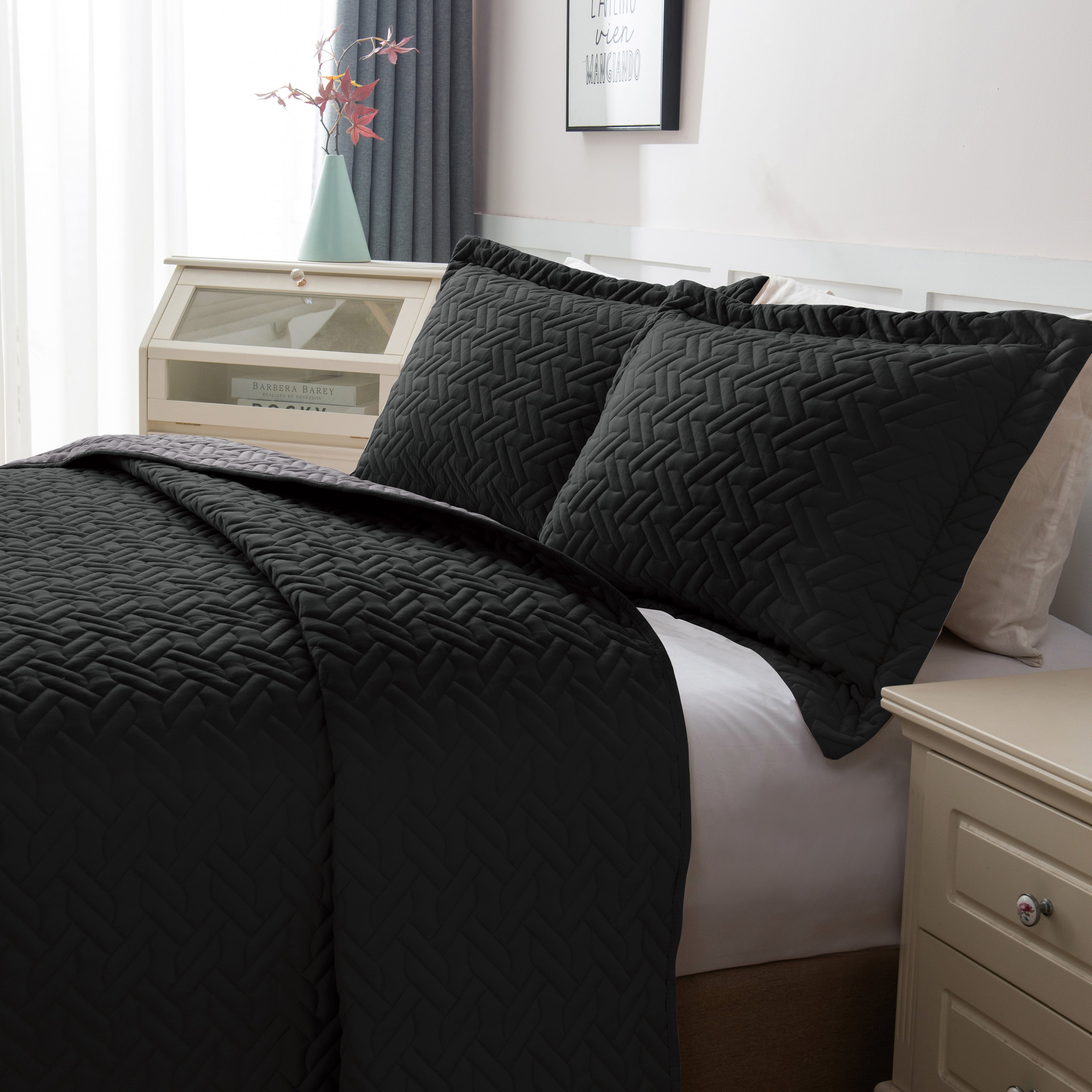 3-Piece Majestic Quilted Reversible Bedspread Coverlet Set