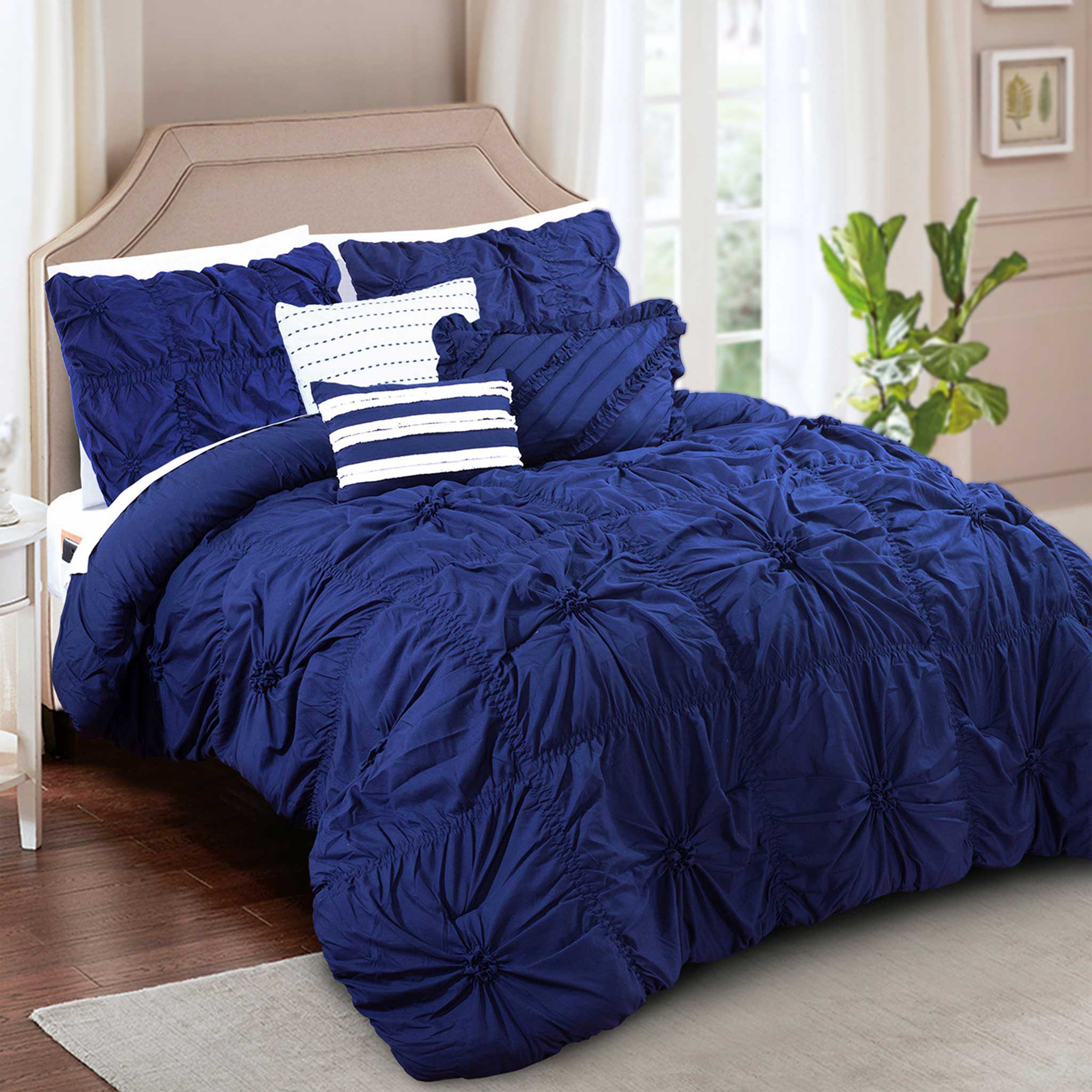 12-Piece Amy Oversized Comforter Set - Includes 6-Piece Sheet Set with Double Sided Storage Pockets