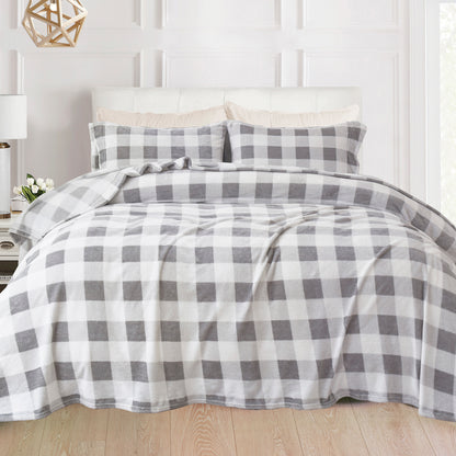 Elegant Comfort 4-Piece Velvet Plush Flannel Sheet Set