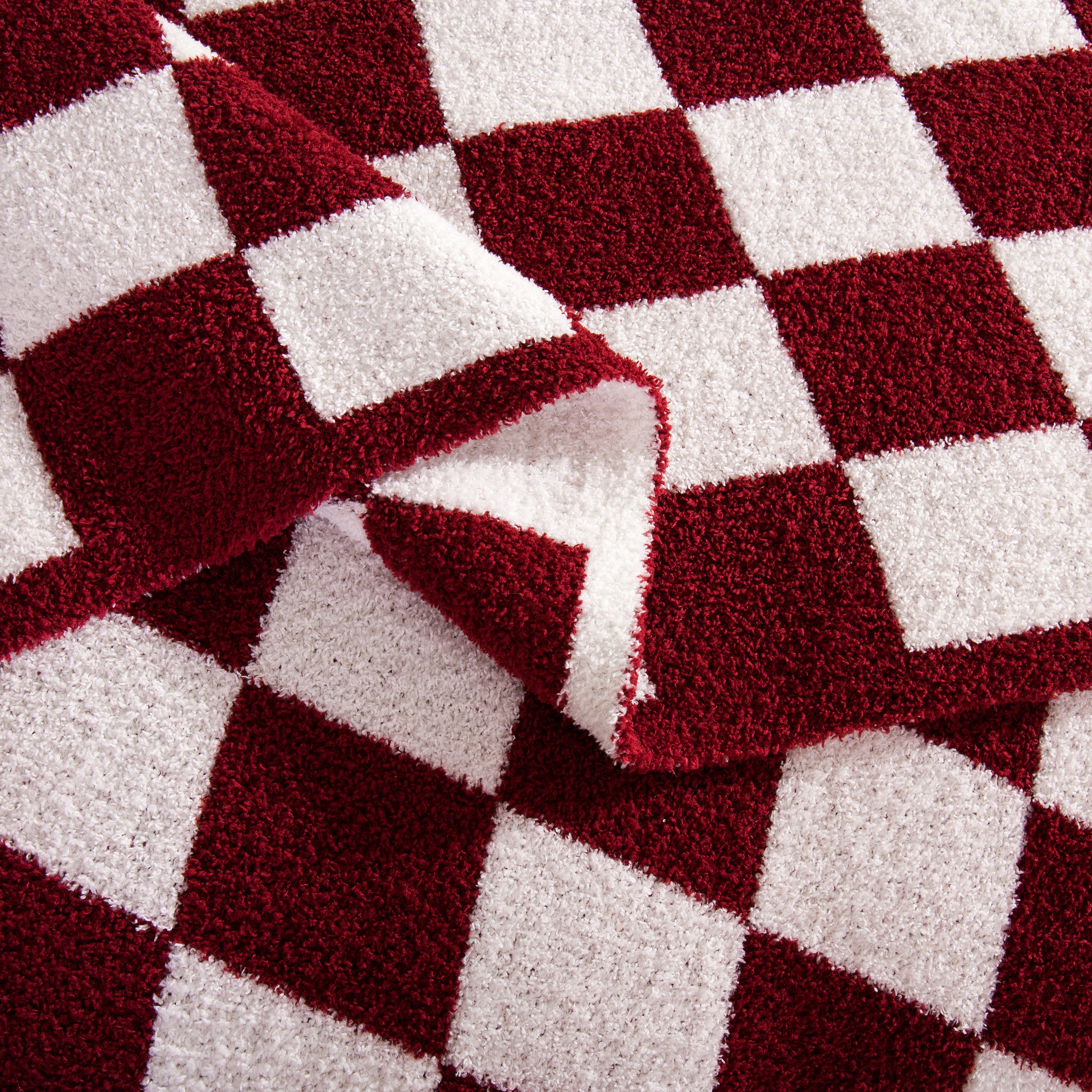 50" x 70"  Ultra Soft Checkered Knitted Throw Blanket