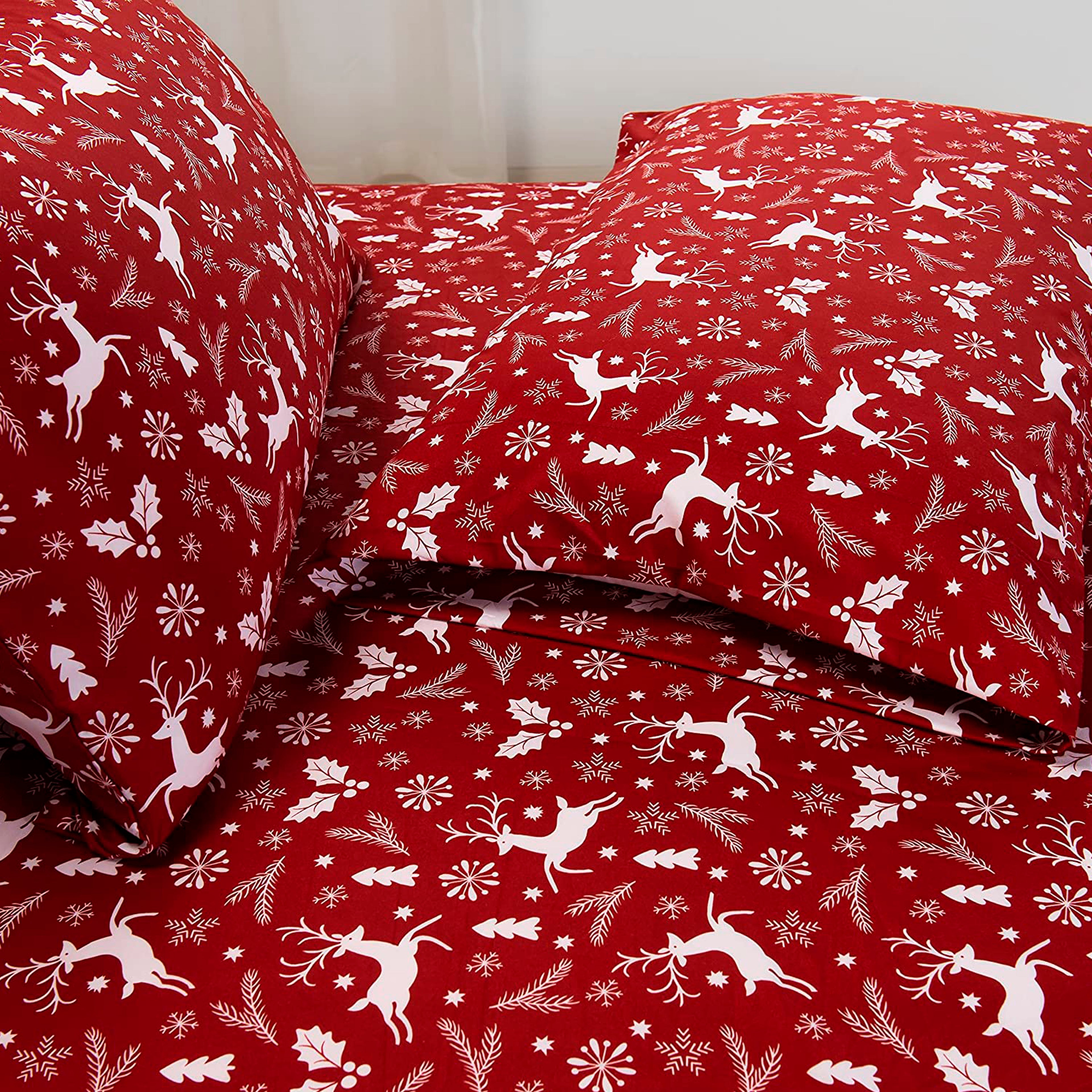 6-Piece Christmas & Holiday Sheet Set - Soft as a Hotel Premium Quality